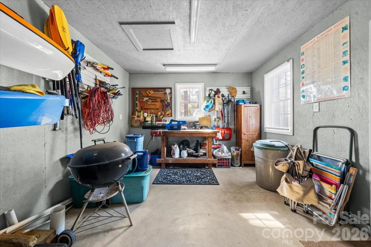 7980 Glasgow Drive — Laurinburg