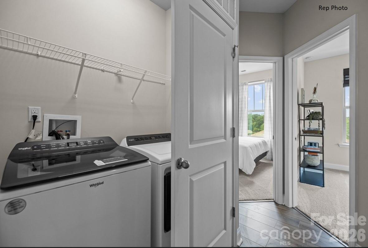 3027 Rozzelles Ferry Road — Charlotte