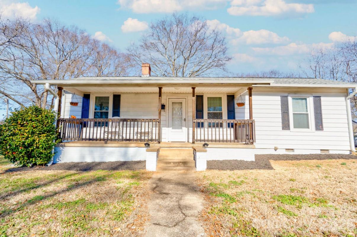 403 Whitener Street — Shelby