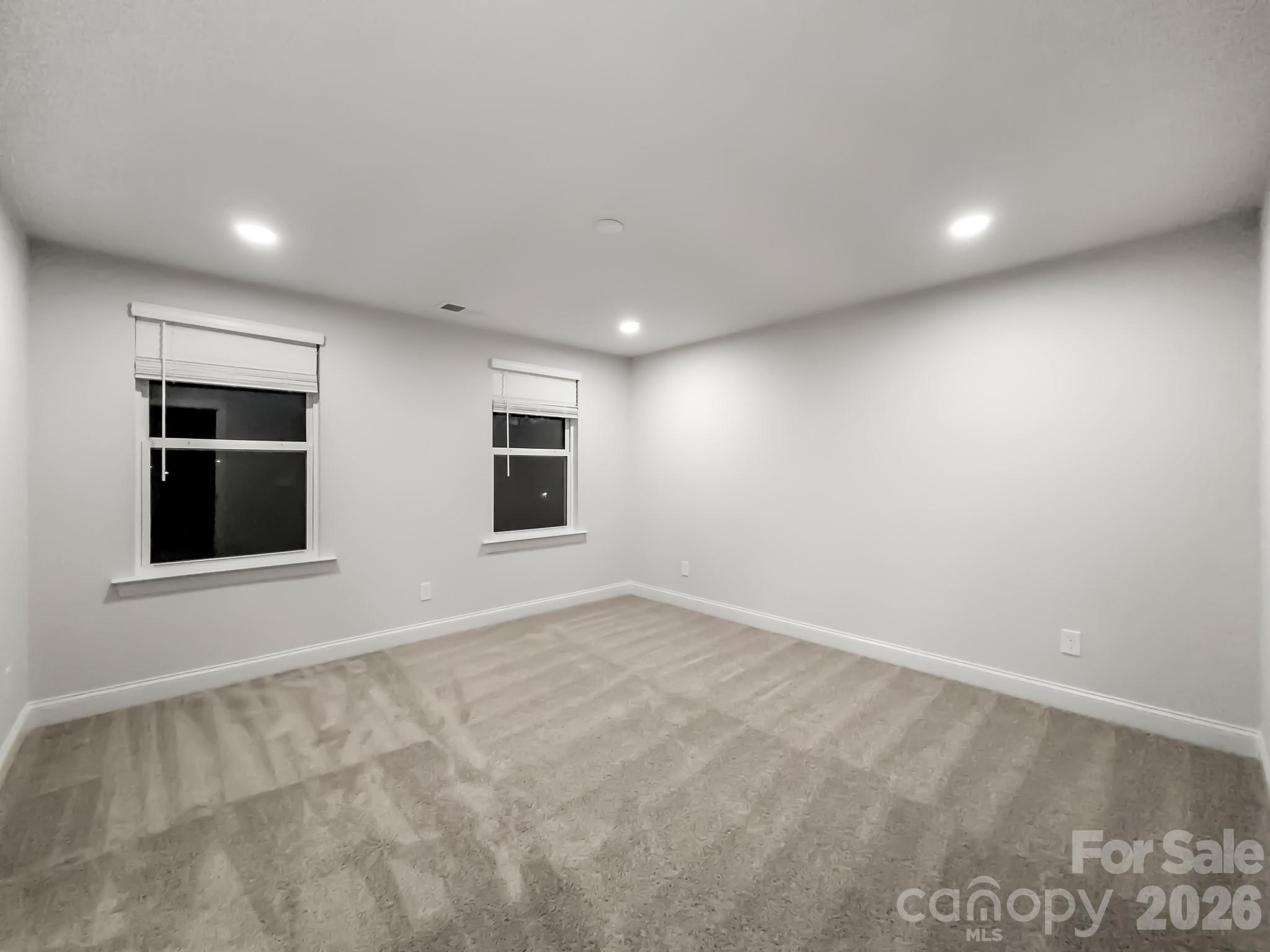 1566 7th Avenue Drive — Hickory