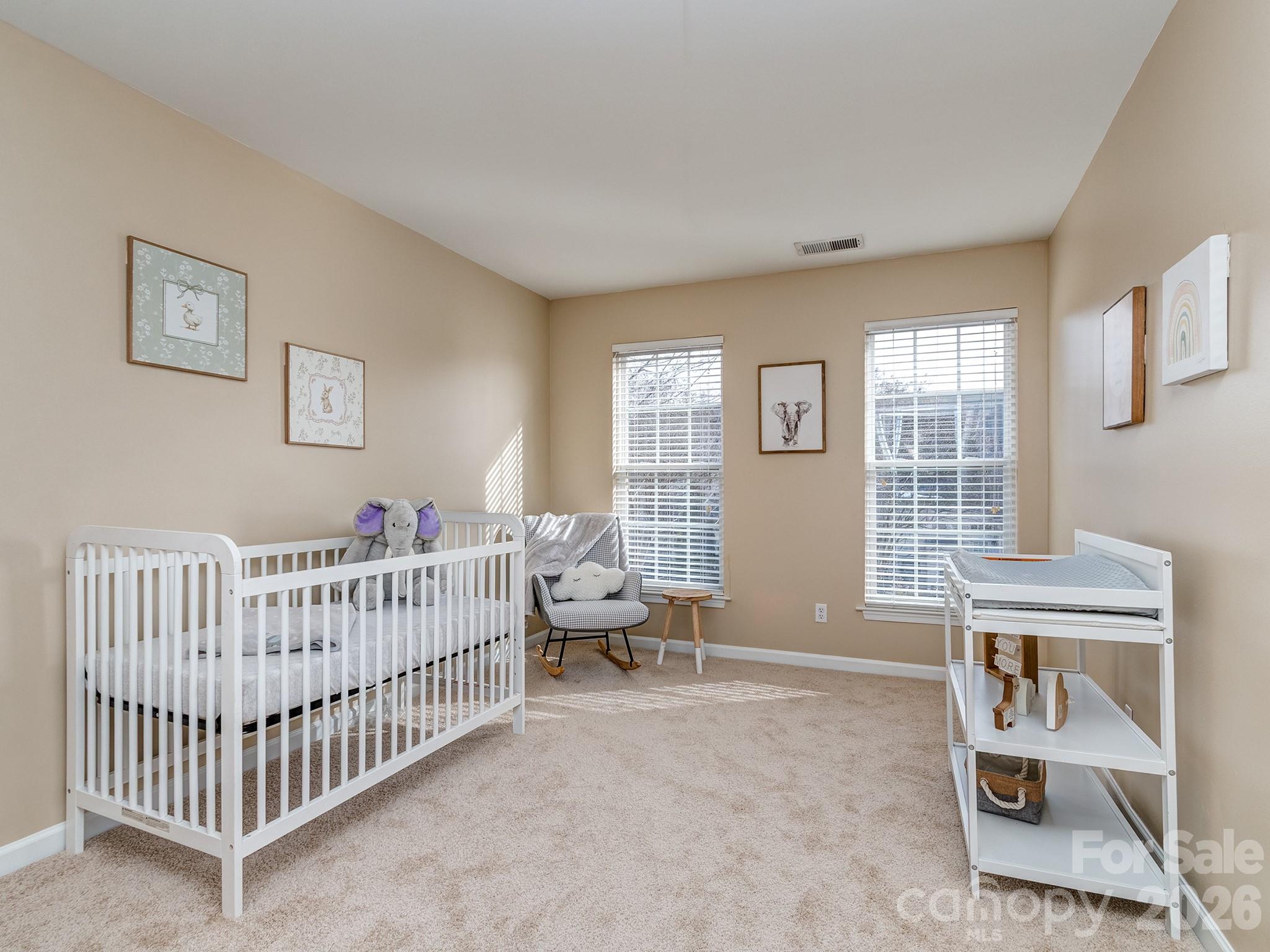5922 Union Pacific Avenue — Charlotte