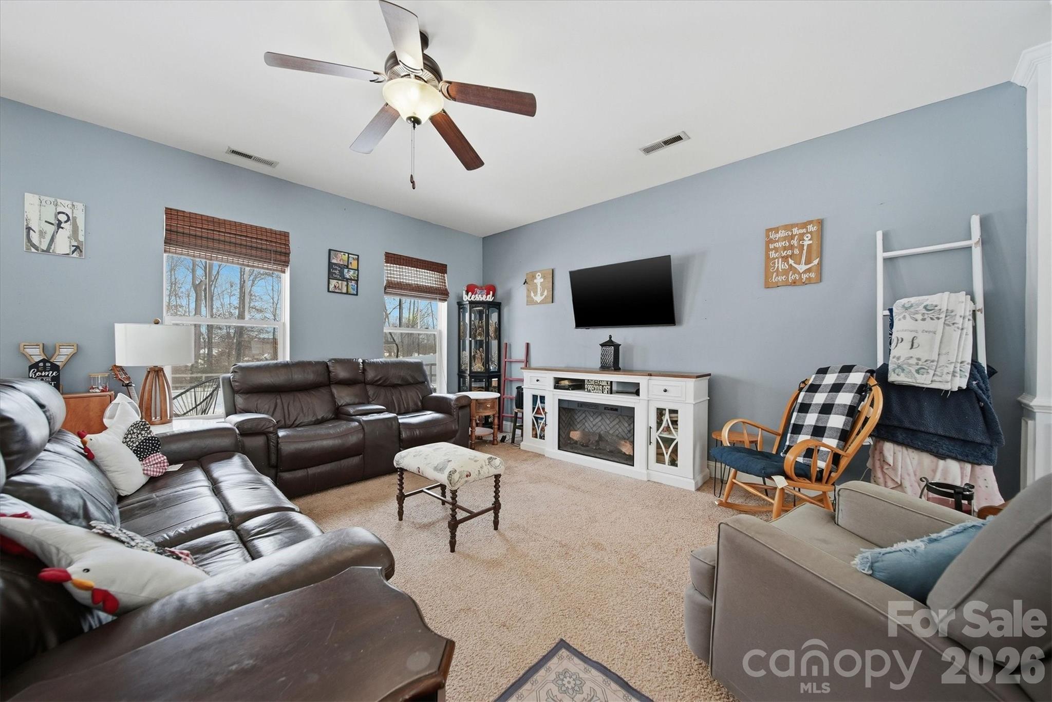 136 Mountain Island Drive — Statesville