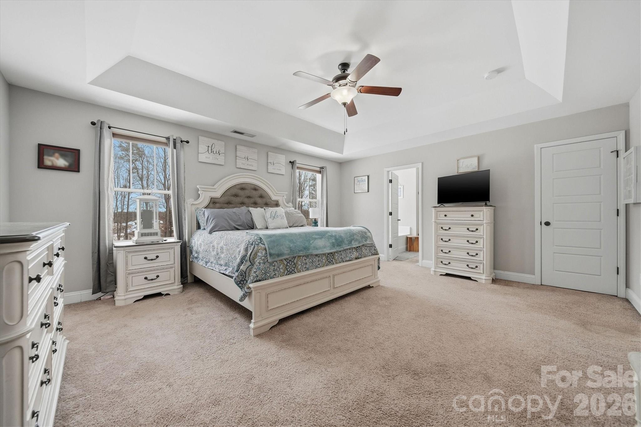 136 Mountain Island Drive — Statesville