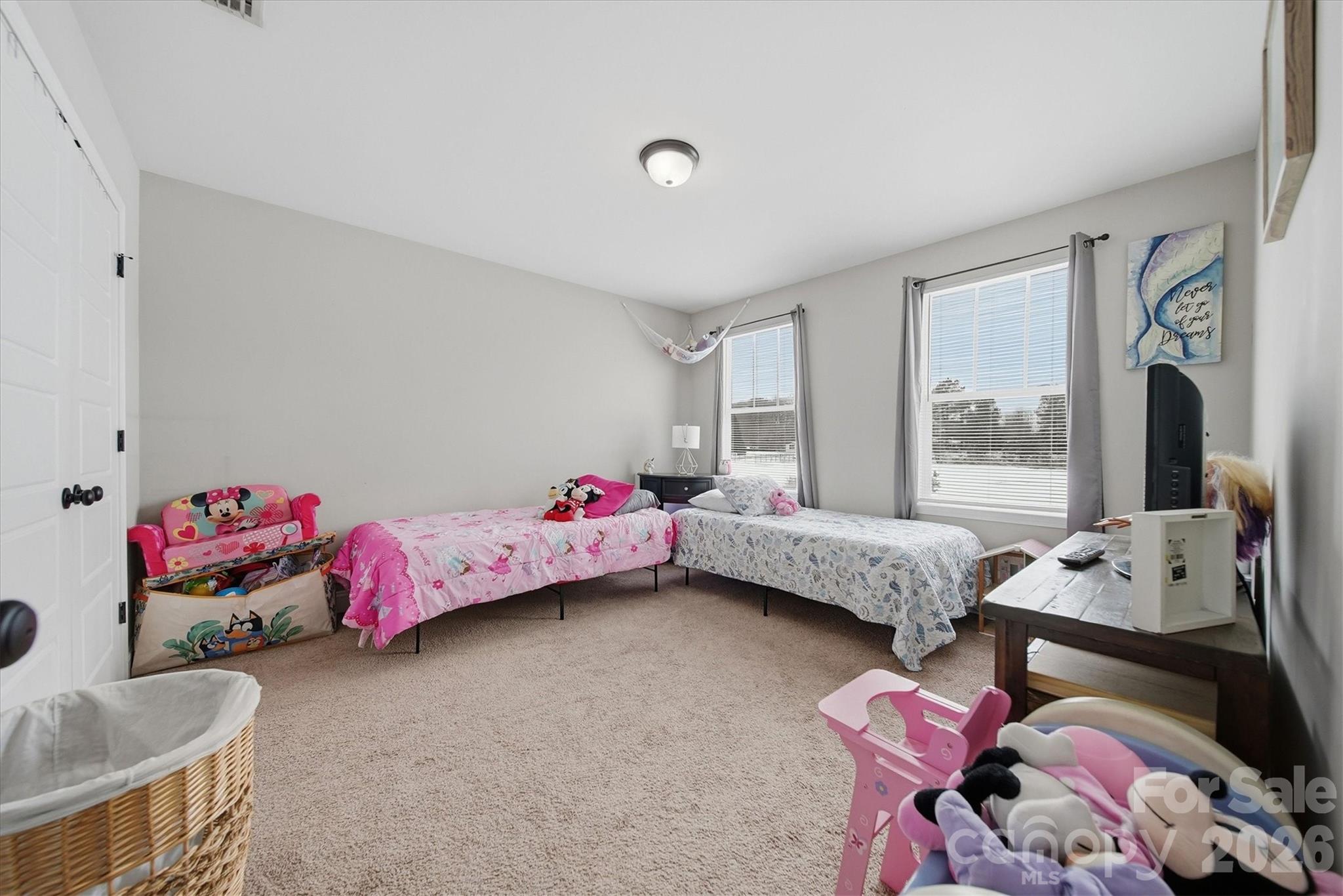 136 Mountain Island Drive — Statesville