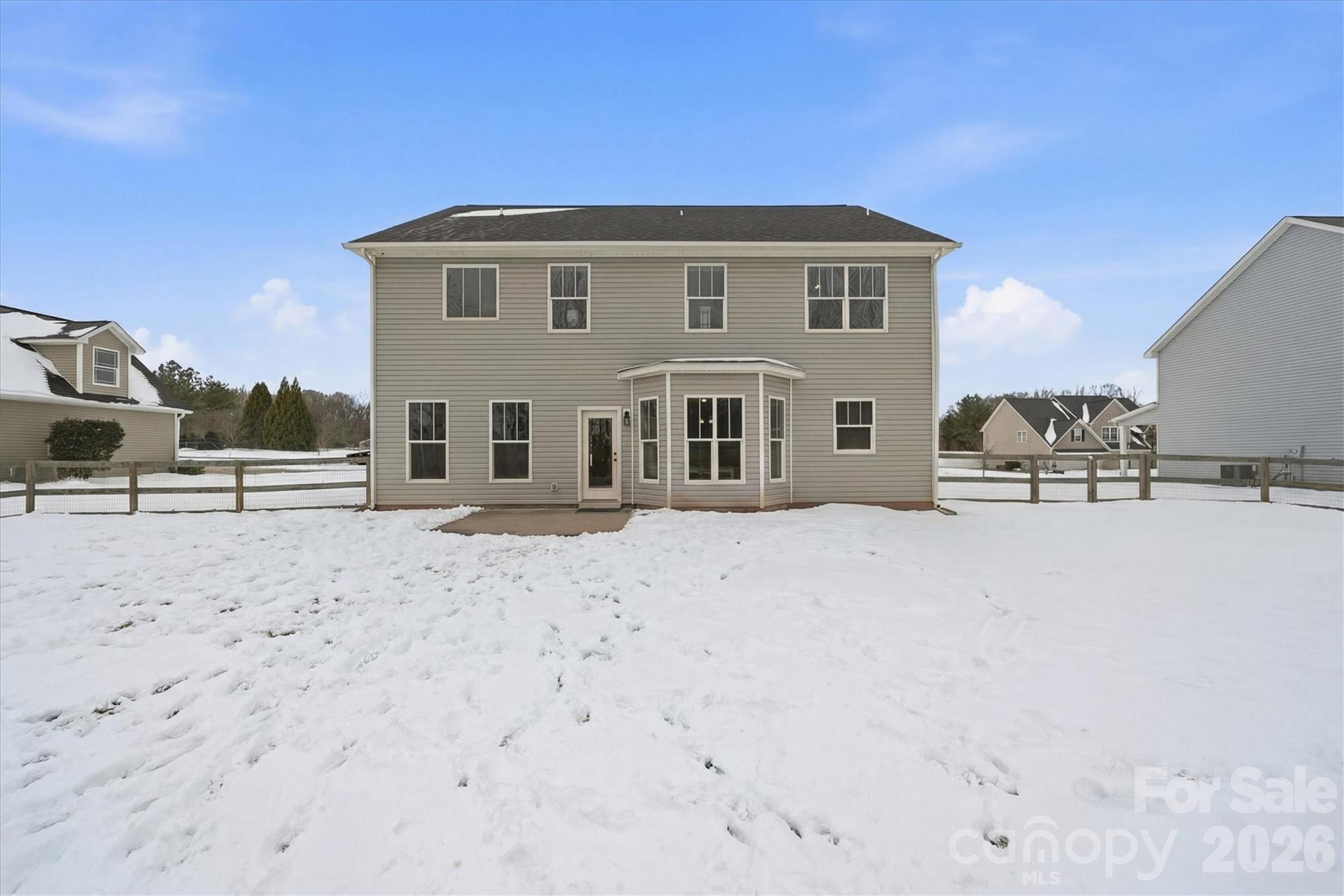 136 Mountain Island Drive — Statesville
