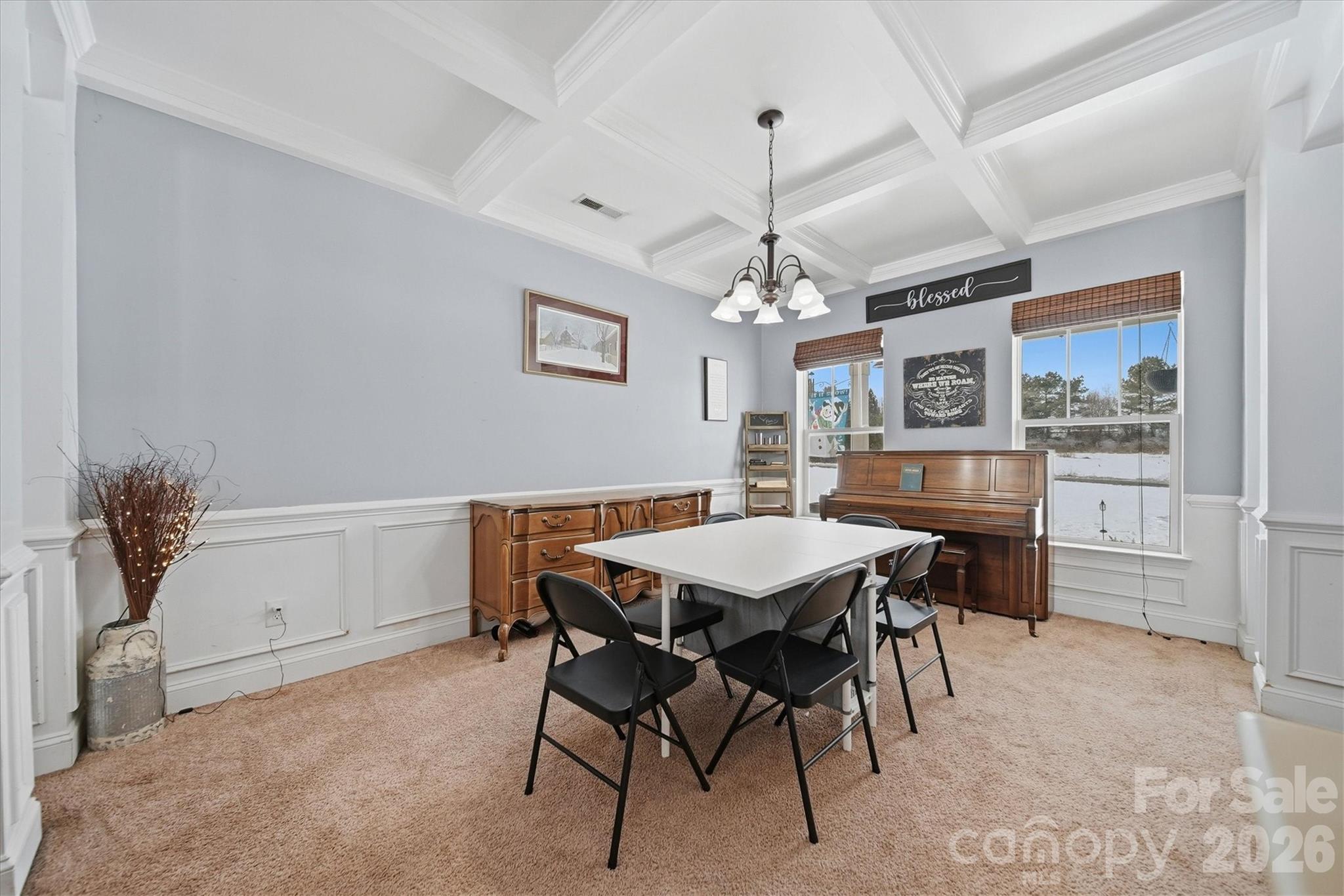 136 Mountain Island Drive — Statesville