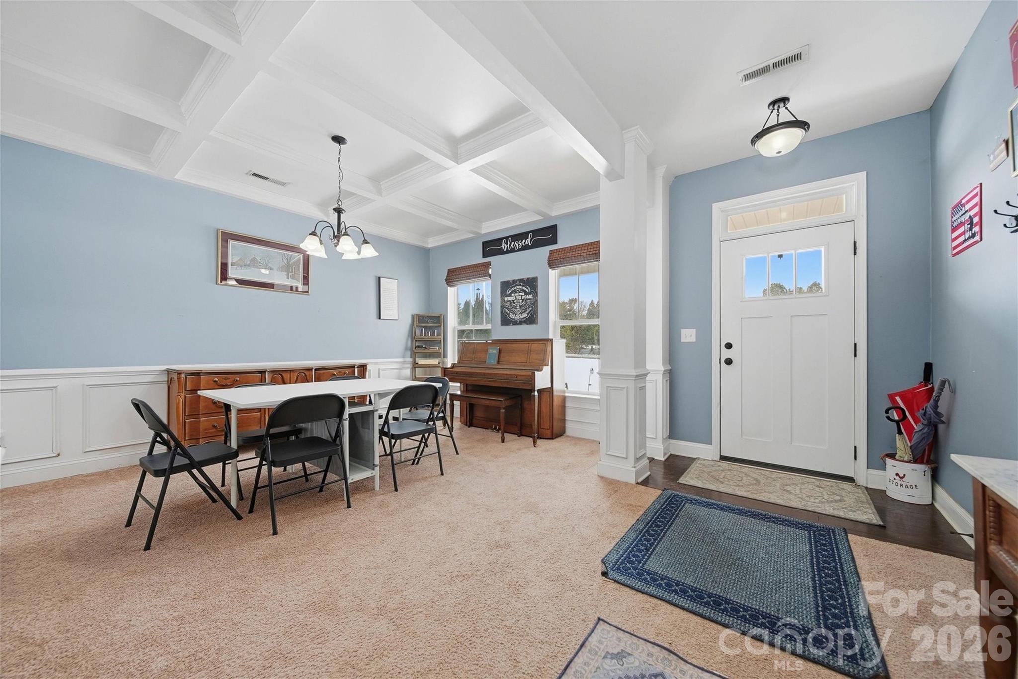 136 Mountain Island Drive — Statesville