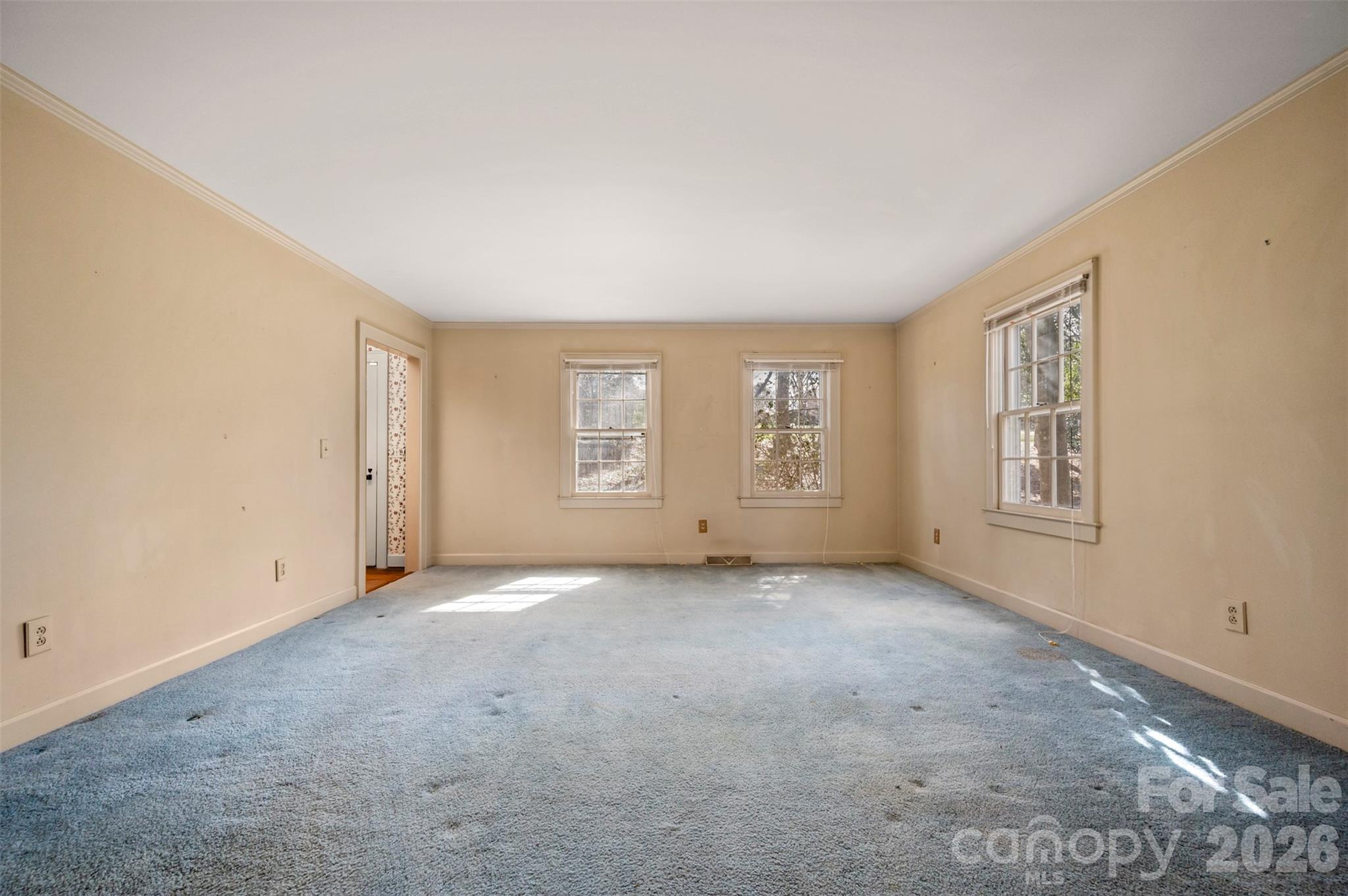 149 Woodbriar Drive — Forest City