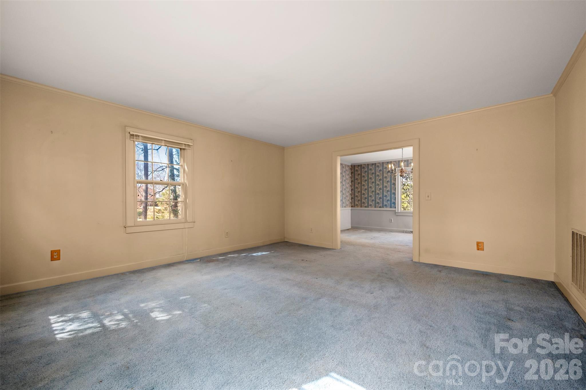 149 Woodbriar Drive — Forest City