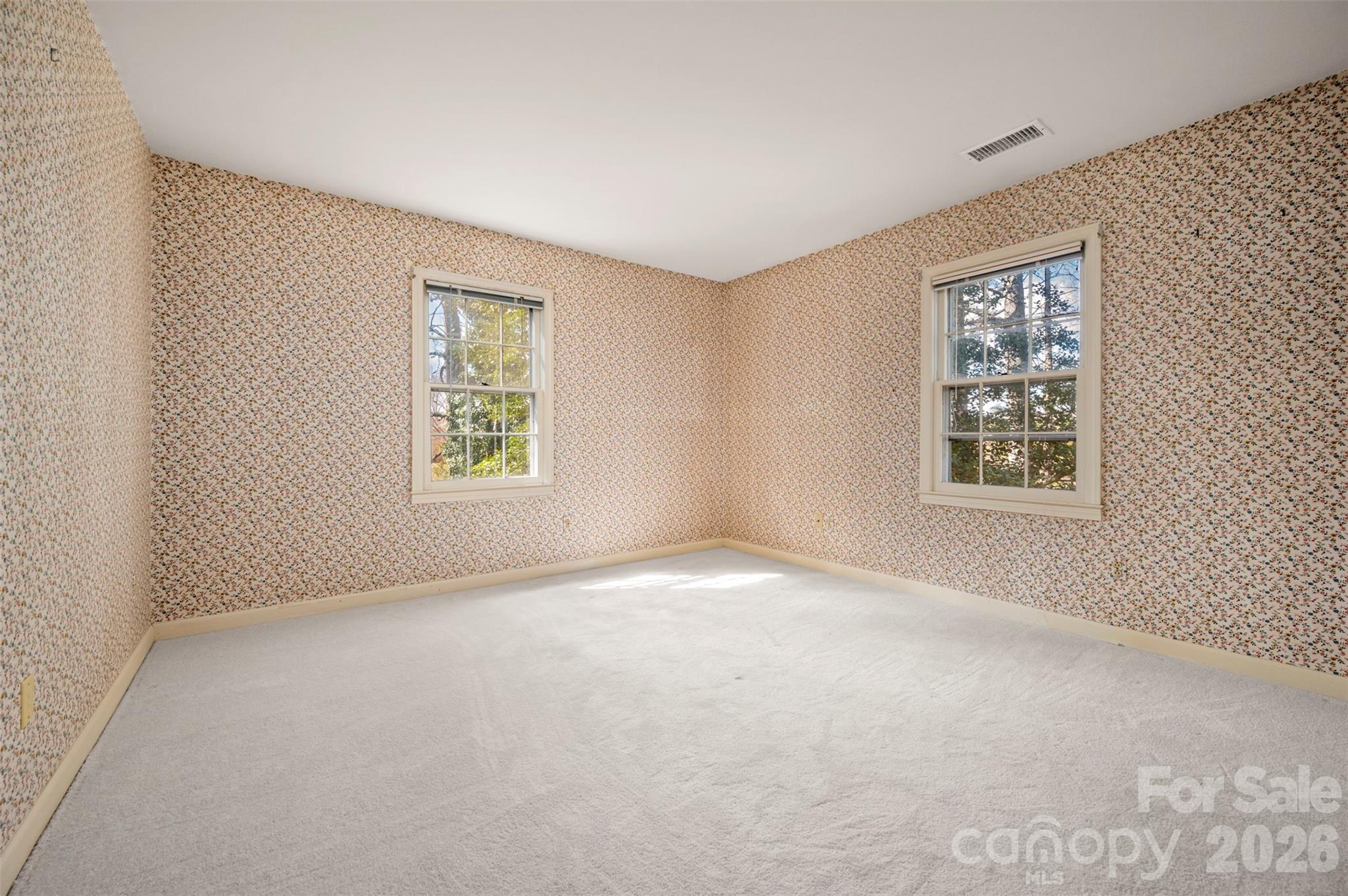 149 Woodbriar Drive — Forest City