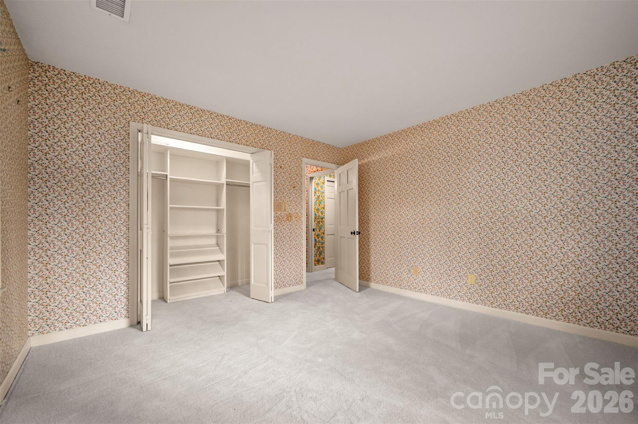 149 Woodbriar Drive — Forest City