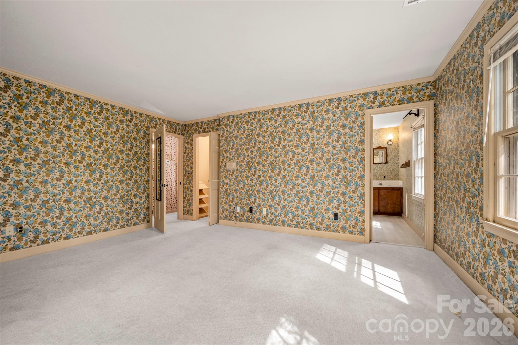149 Woodbriar Drive — Forest City