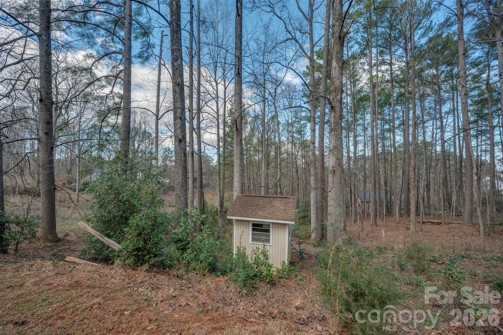 149 Woodbriar Drive — Forest City