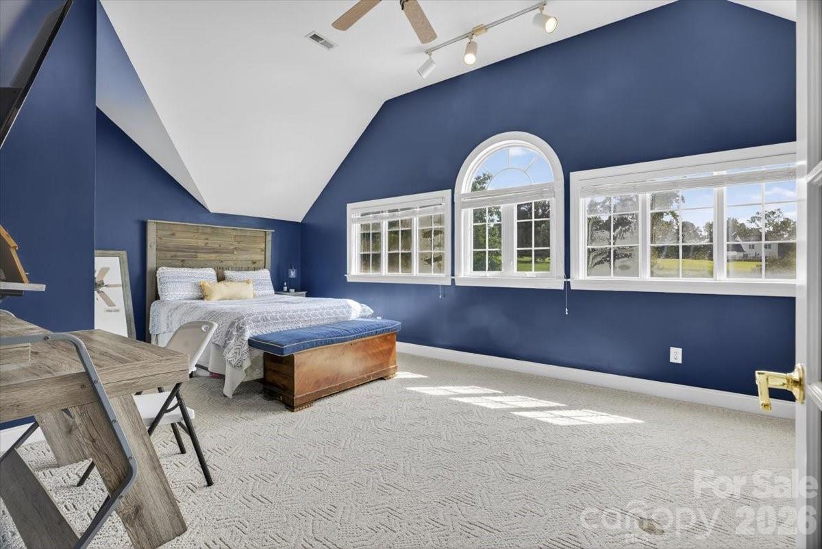 498 Johnson Dairy Road — Mooresville