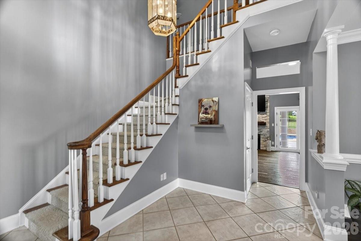 498 Johnson Dairy Road — Mooresville