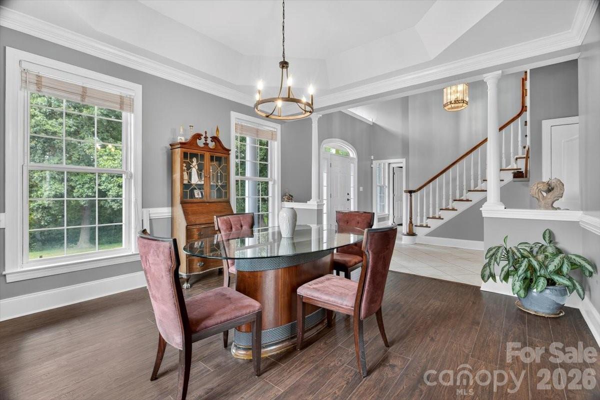 498 Johnson Dairy Road — Mooresville