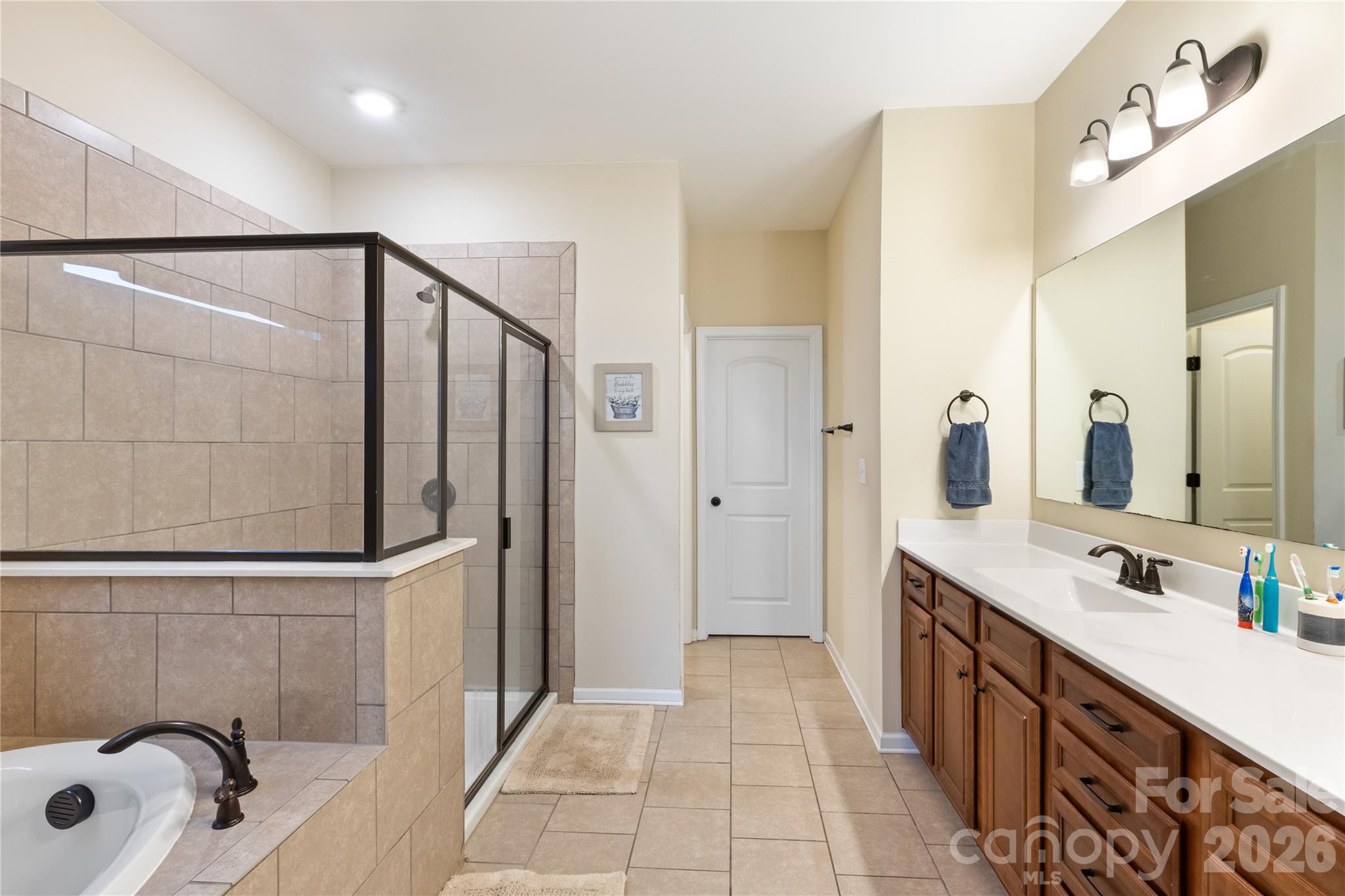 348 Pleasant View Lane SE — Concord