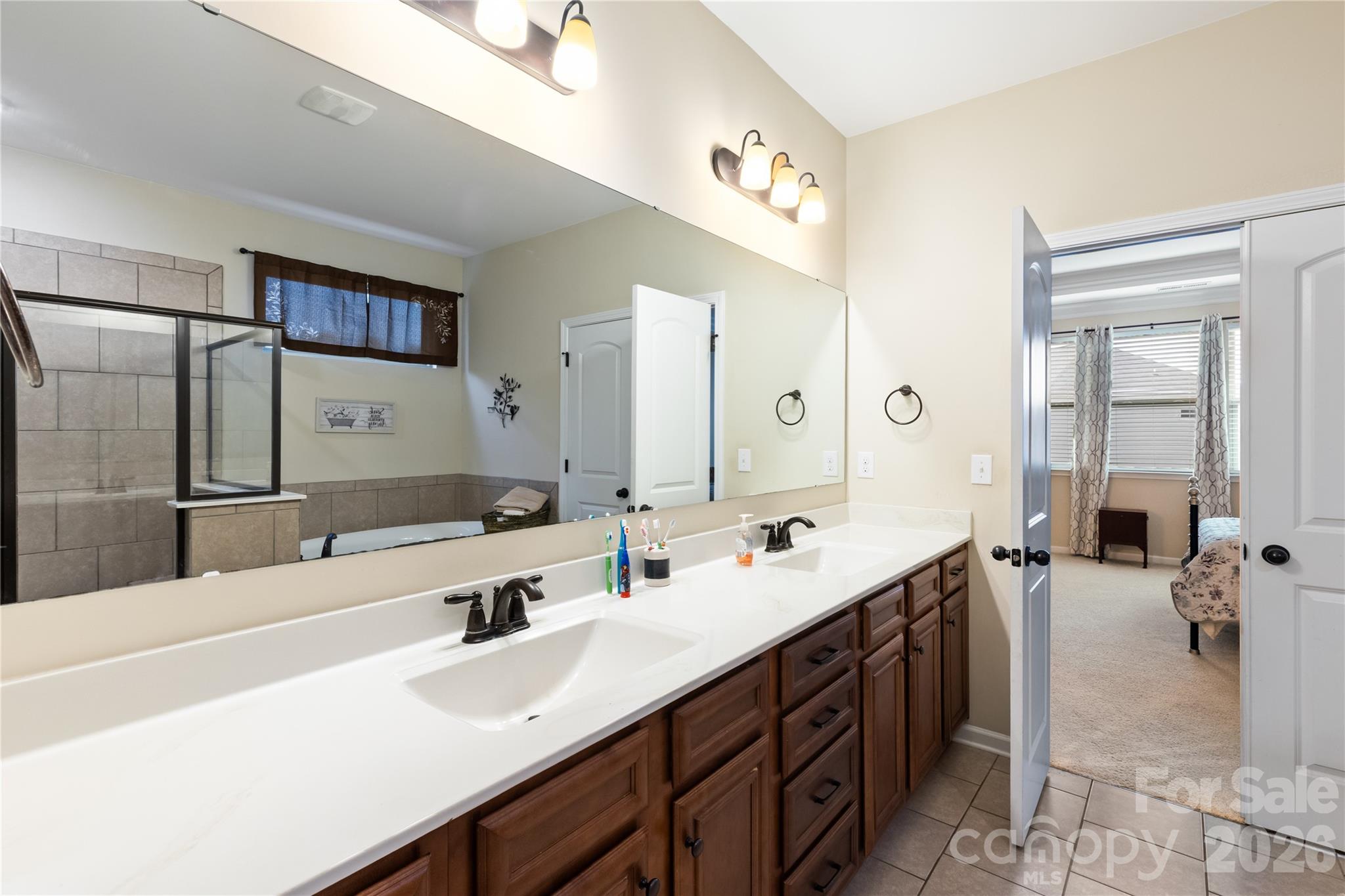 348 Pleasant View Lane SE — Concord