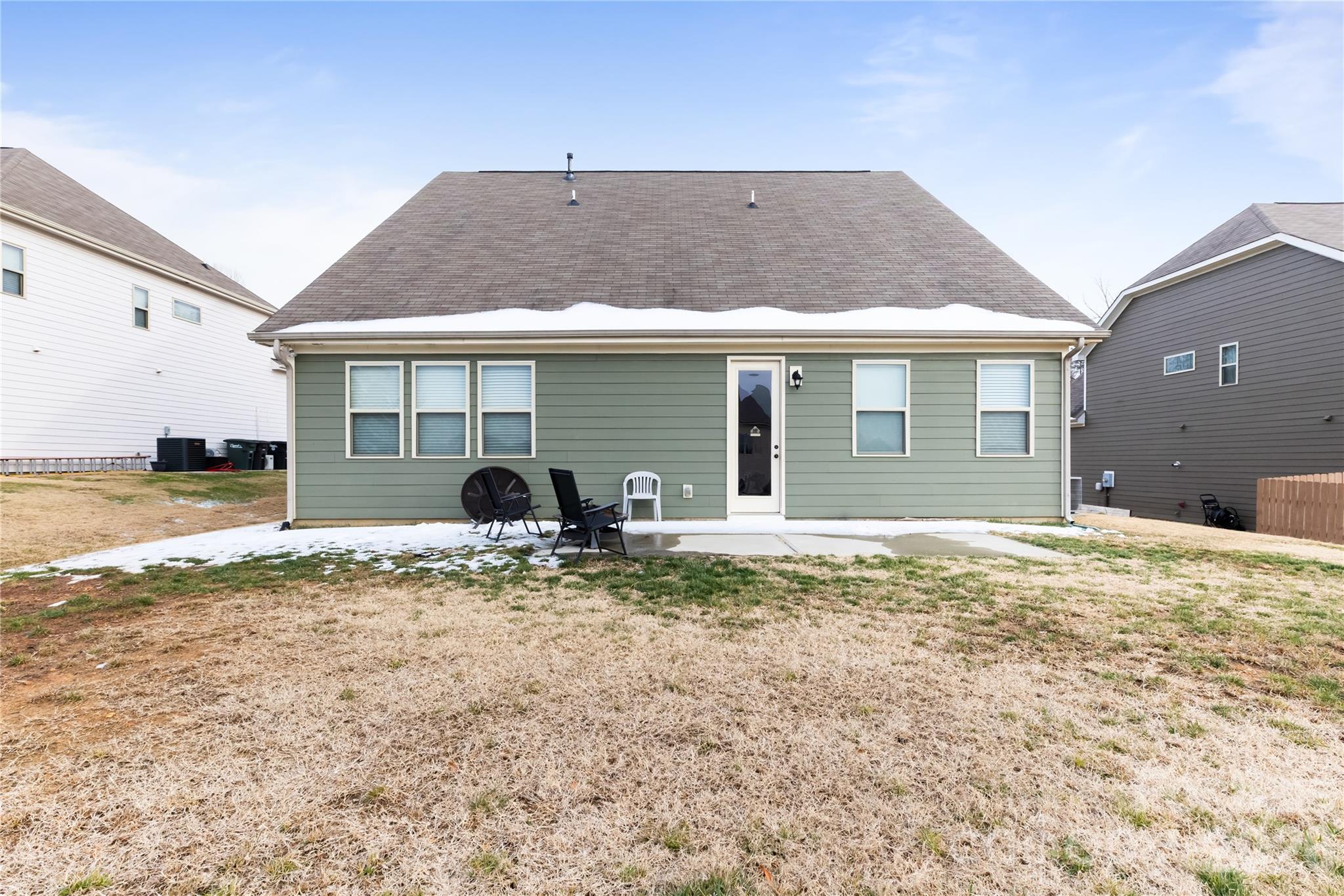 348 Pleasant View Lane SE — Concord