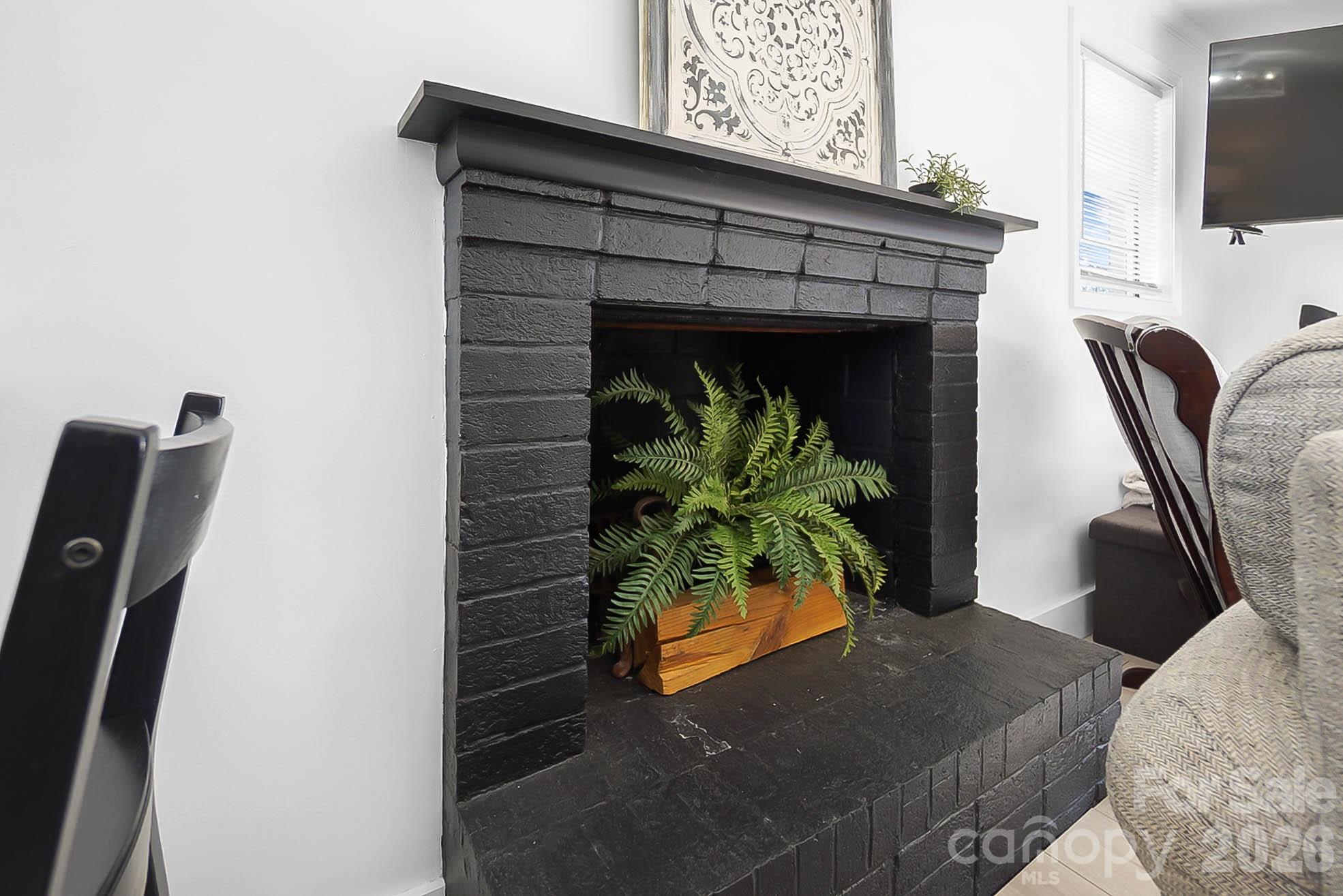 22246 Oakwood Road — Albemarle