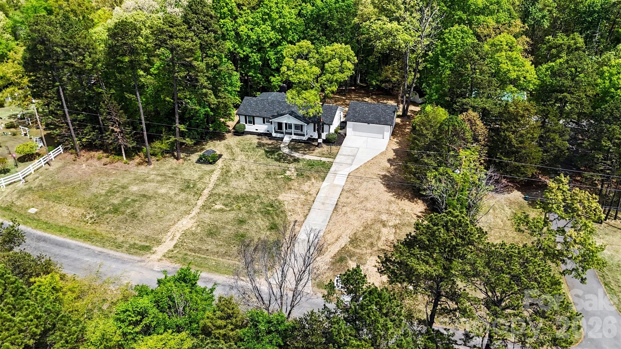 11630 Trails End Lane — Huntersville