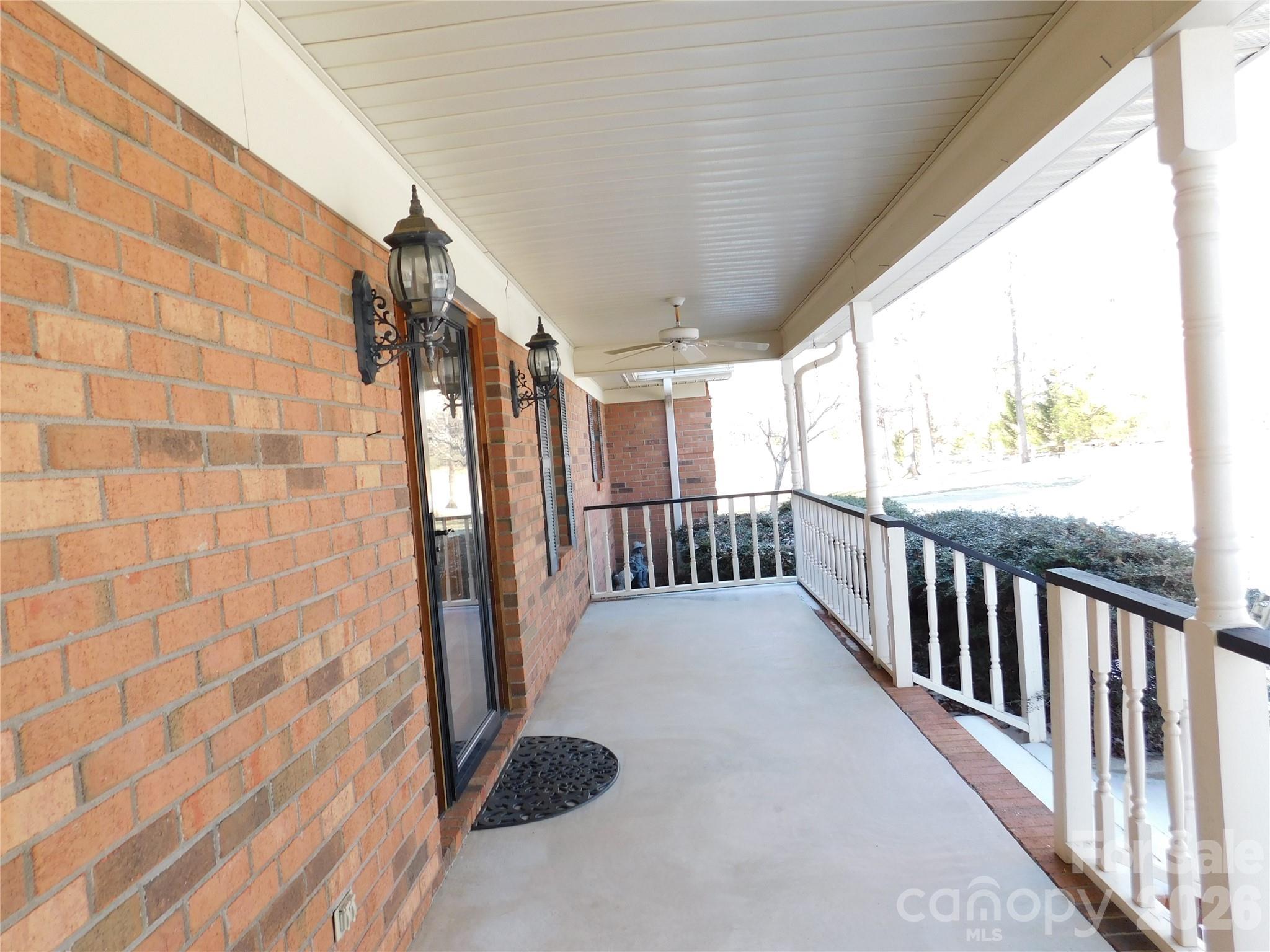 175 Briarfield Drive — Mooresville
