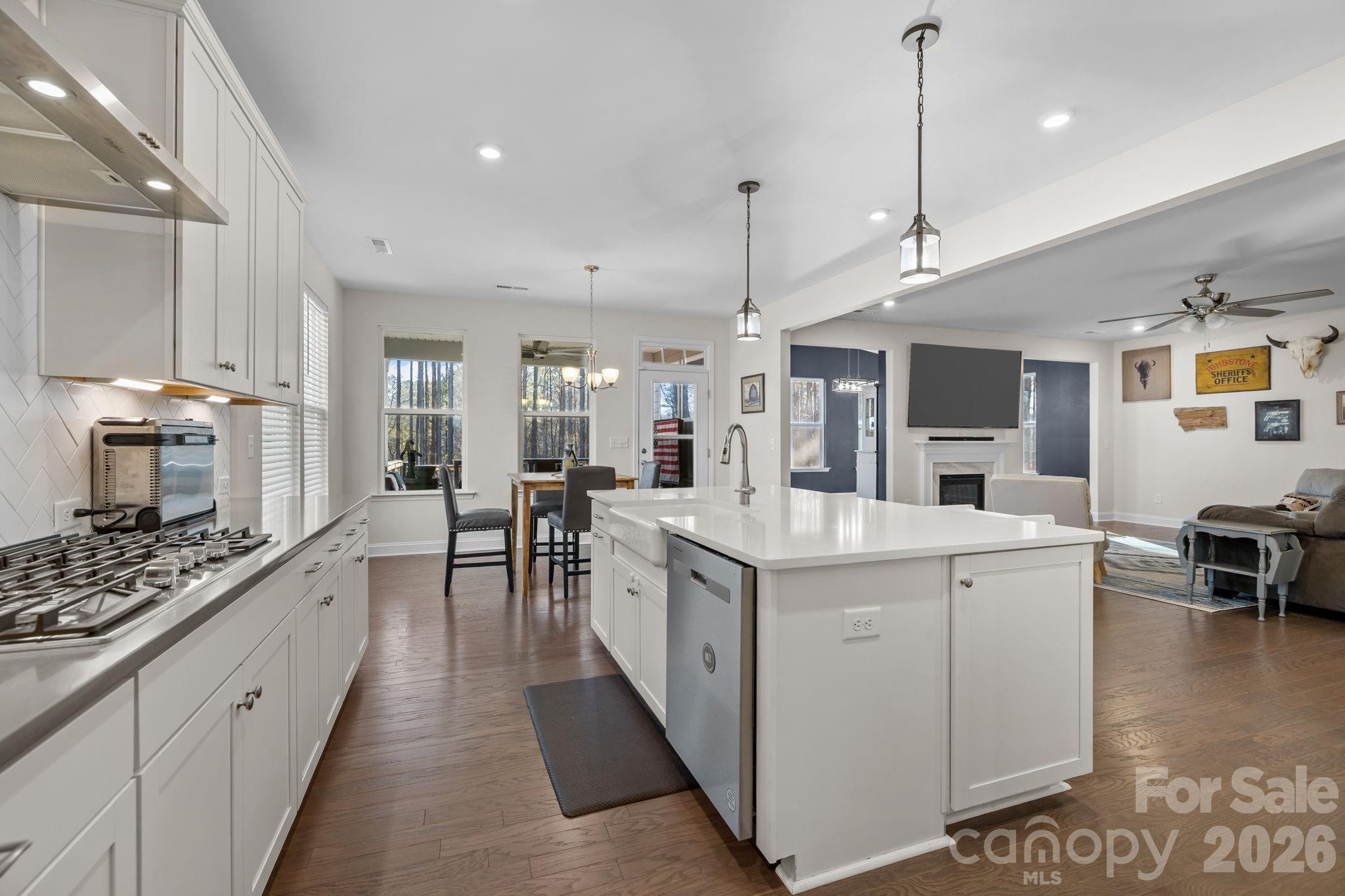 234 Boxelder Road — Clover
