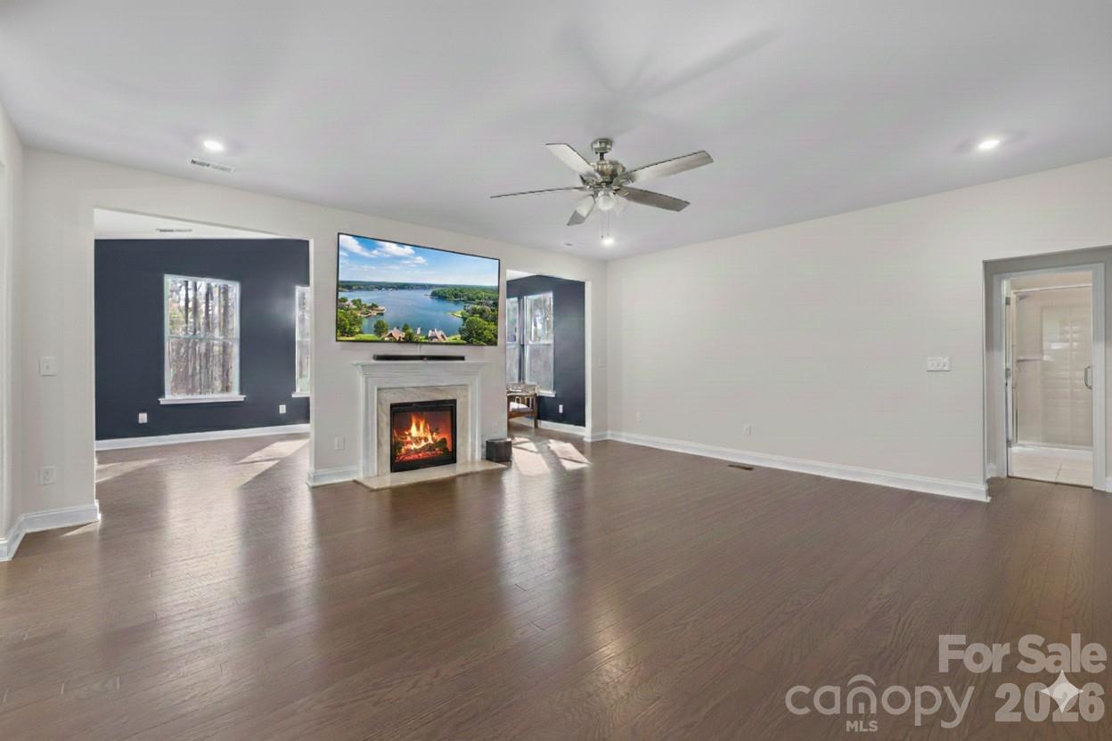 234 Boxelder Road — Clover