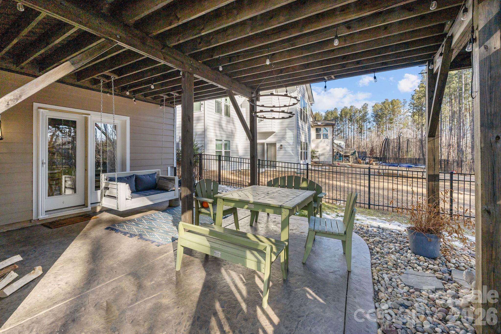 234 Boxelder Road — Clover