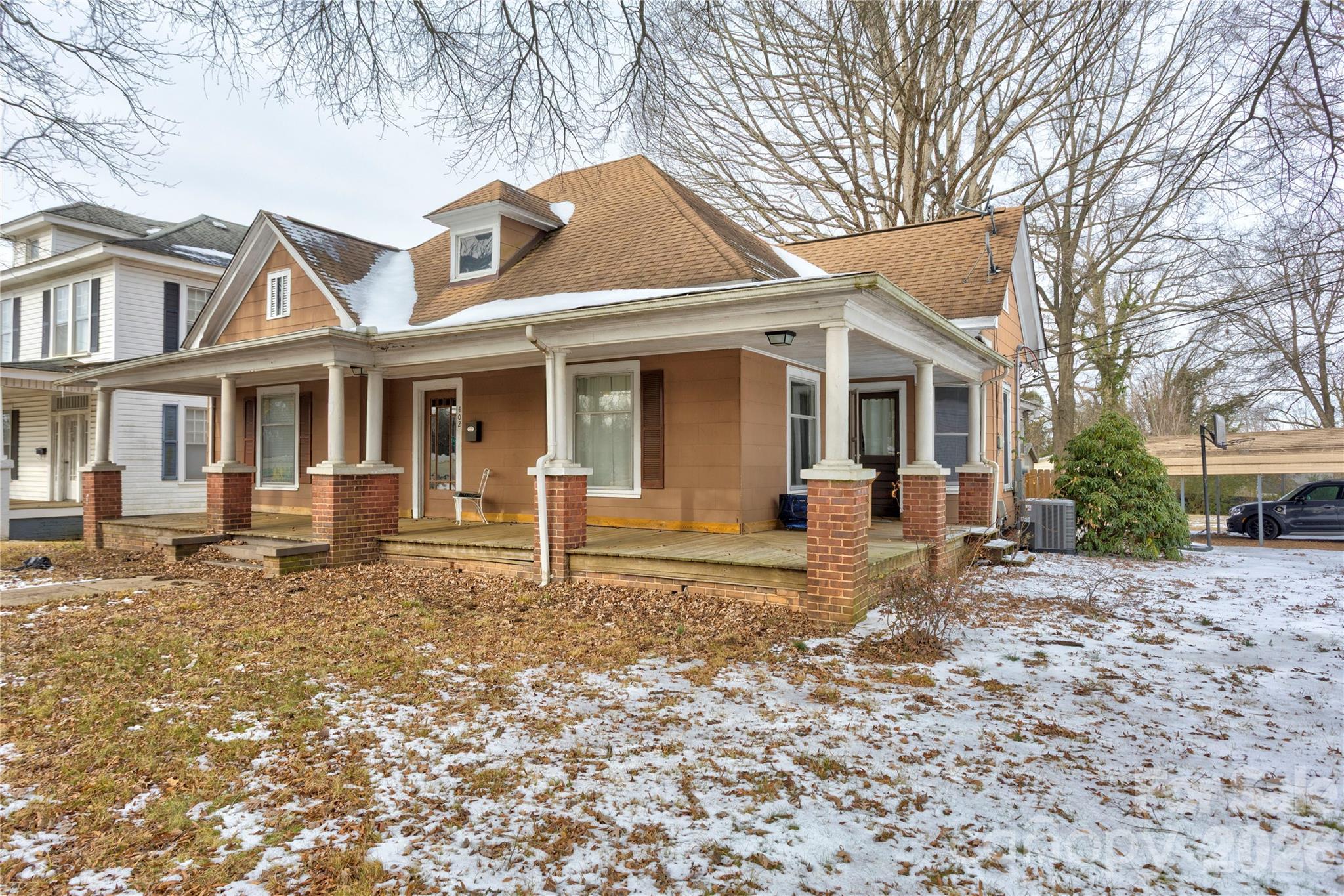 402 N Salisbury Avenue — Spencer
