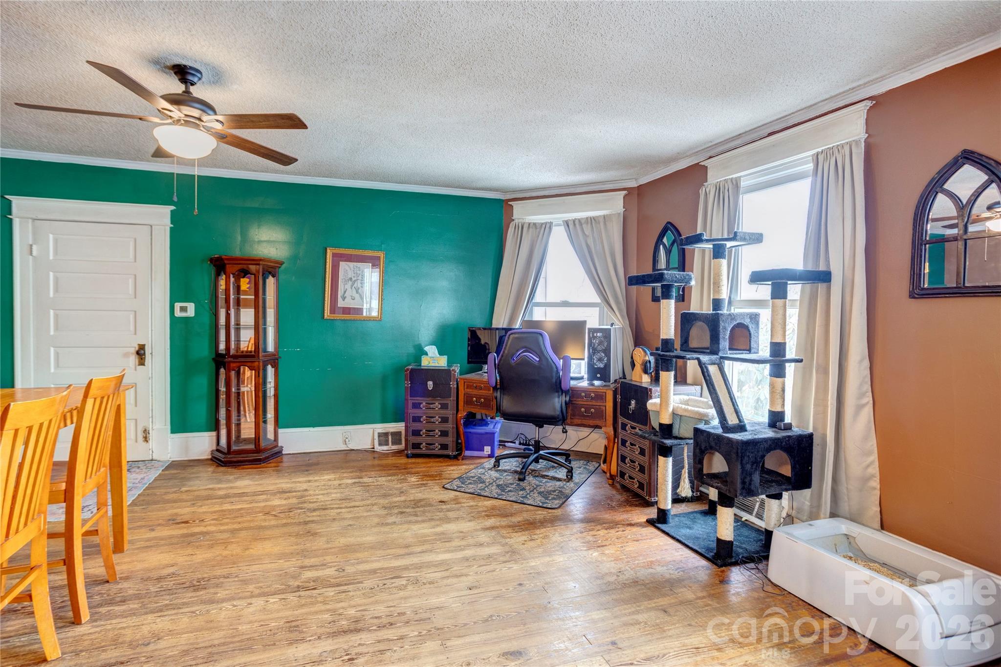 402 N Salisbury Avenue — Spencer