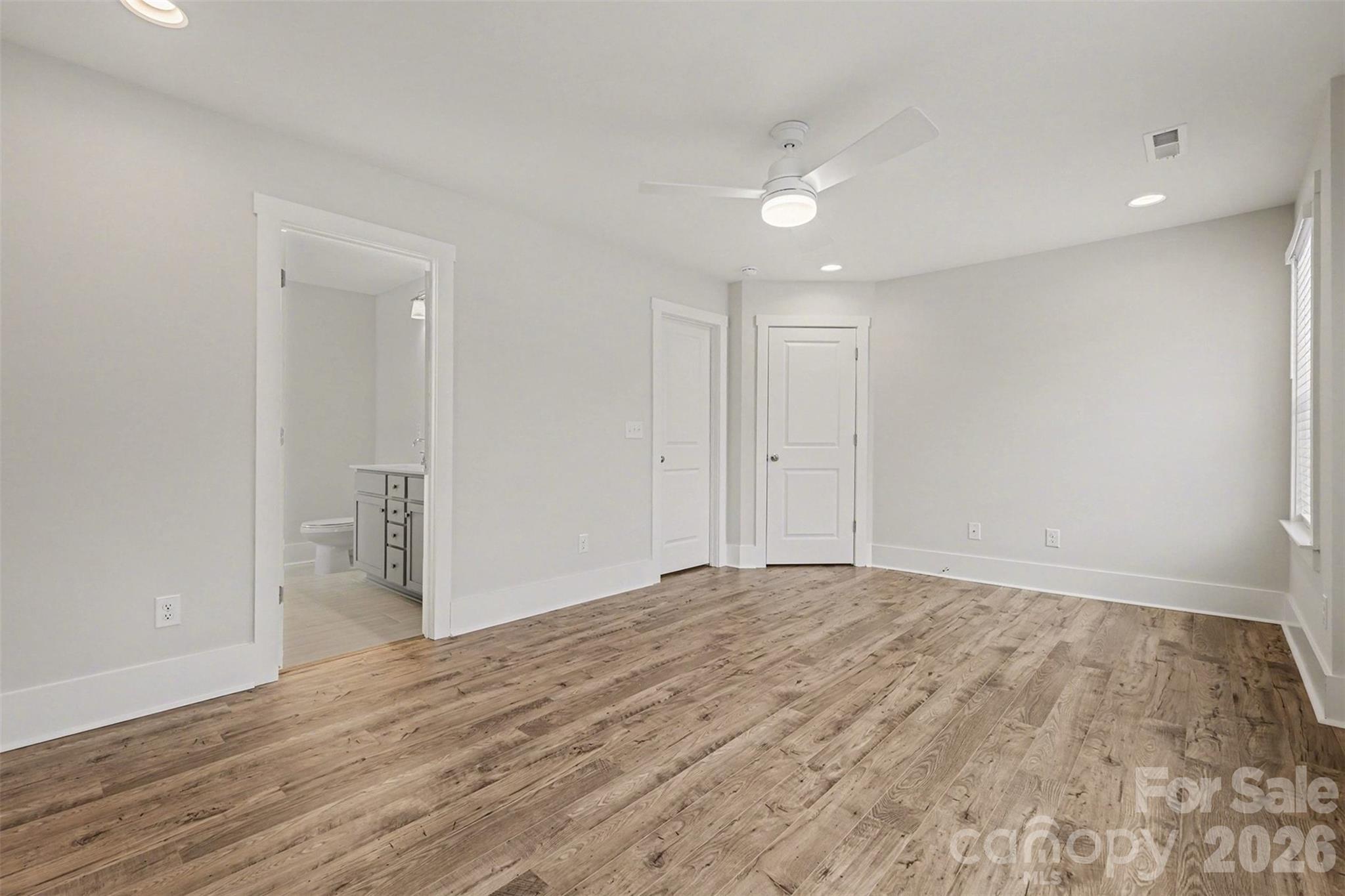 4768 Americana Avenue — Charlotte