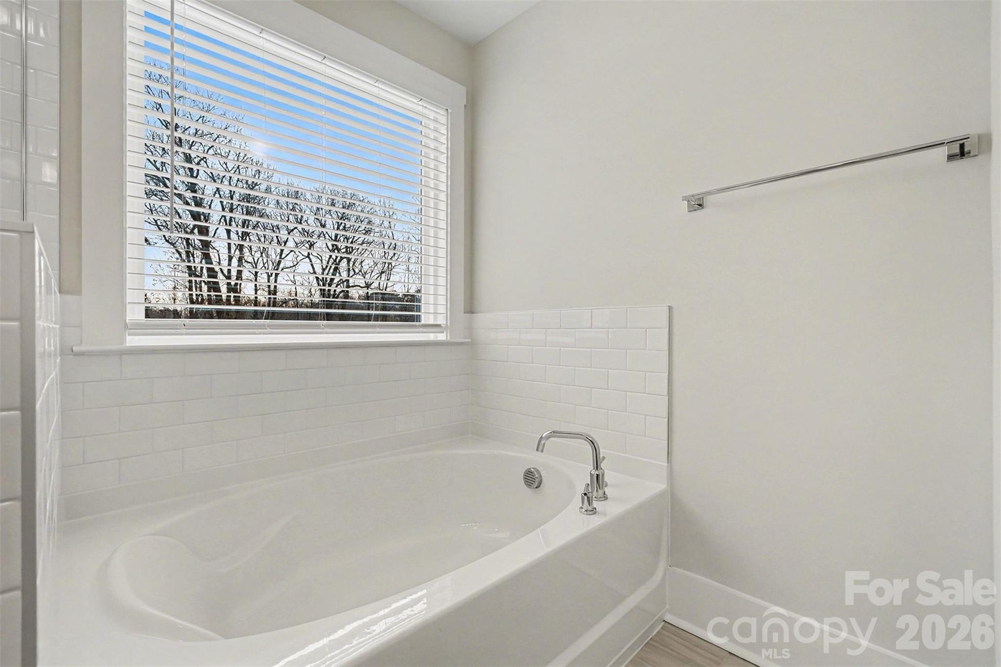 4768 Americana Avenue — Charlotte