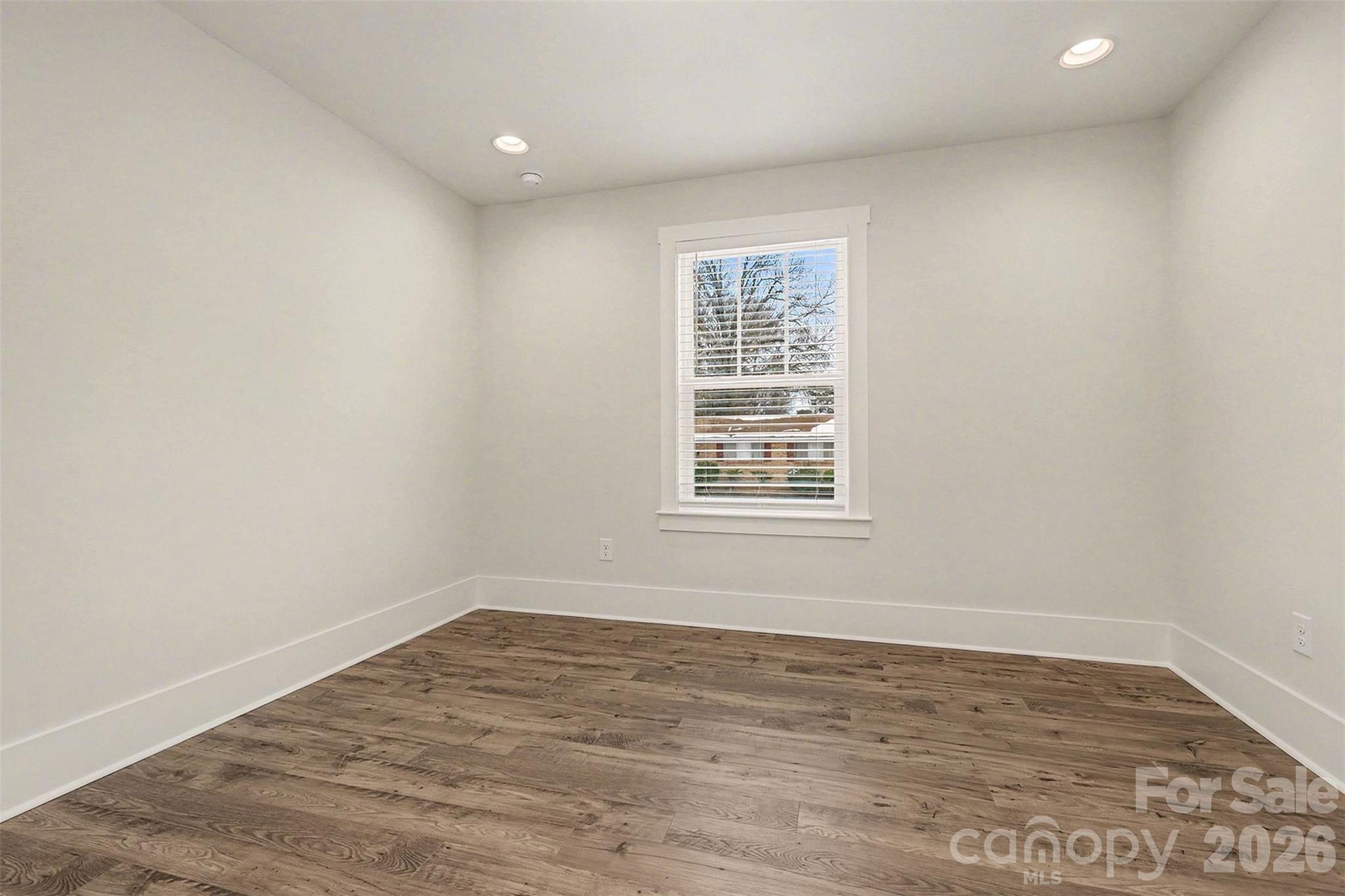 4768 Americana Avenue — Charlotte