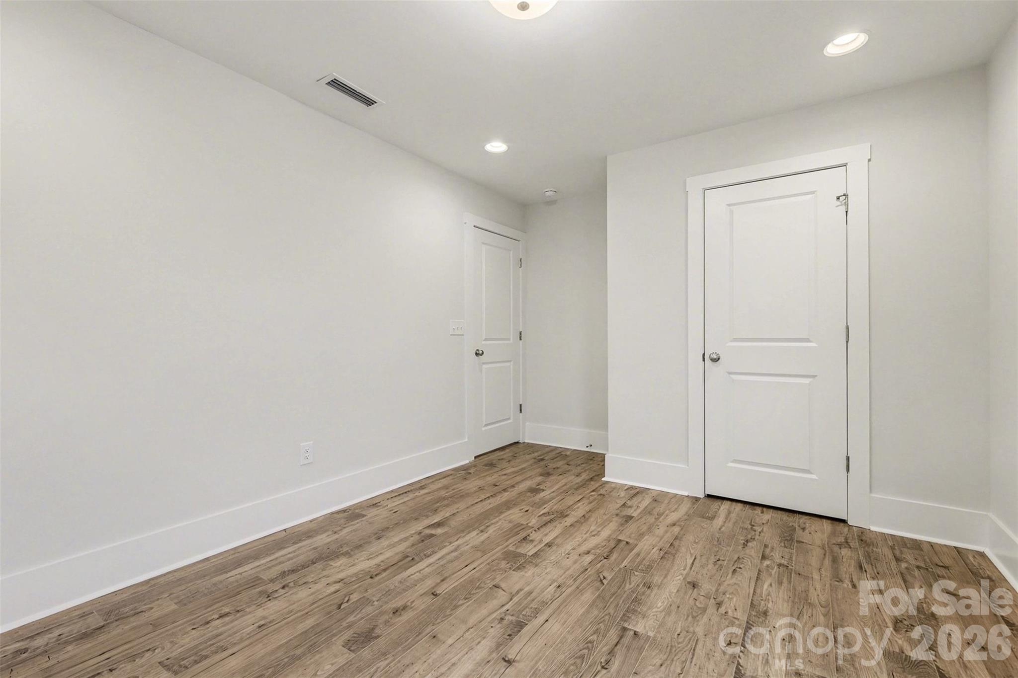 4768 Americana Avenue — Charlotte