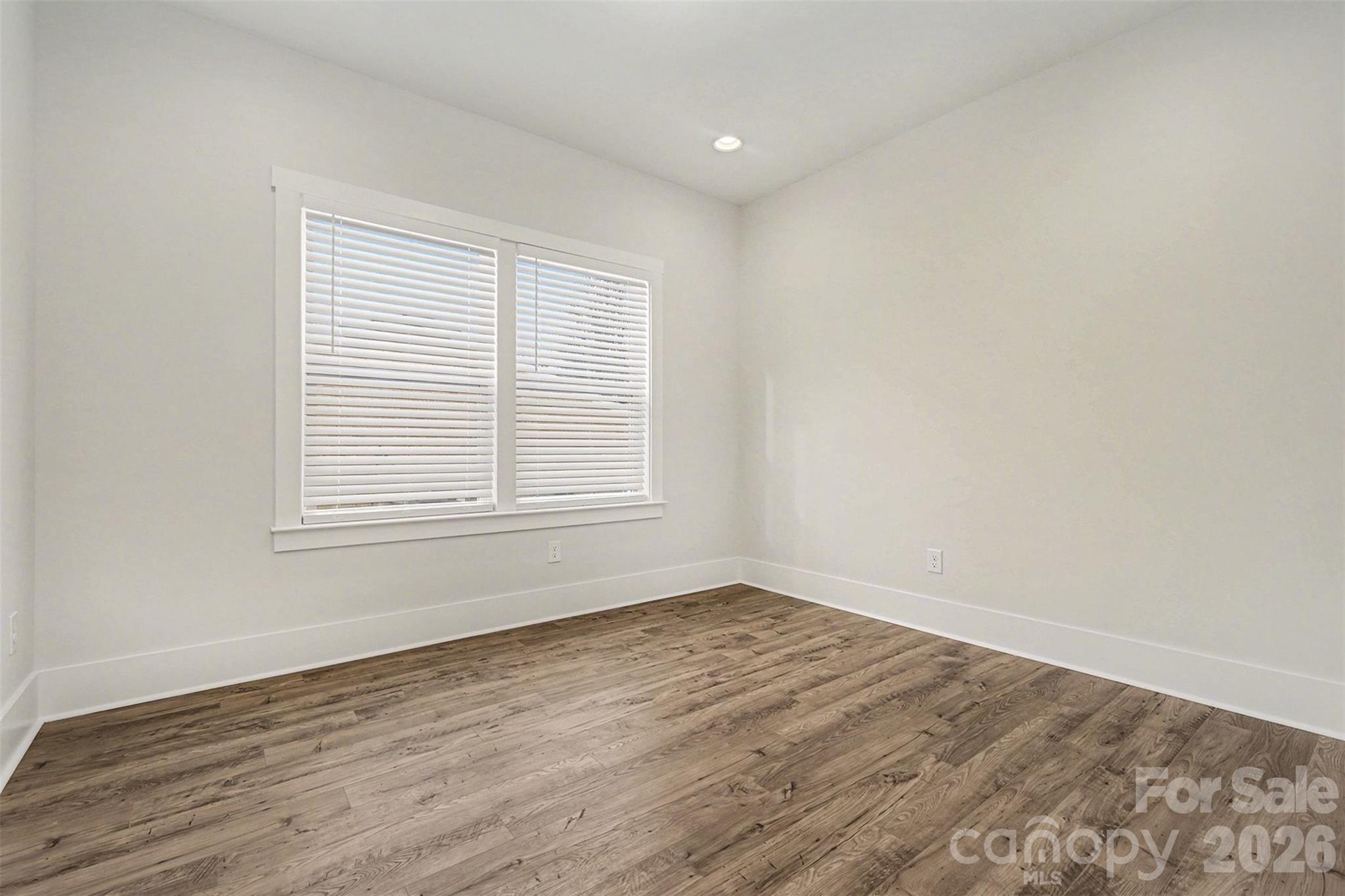 4768 Americana Avenue — Charlotte
