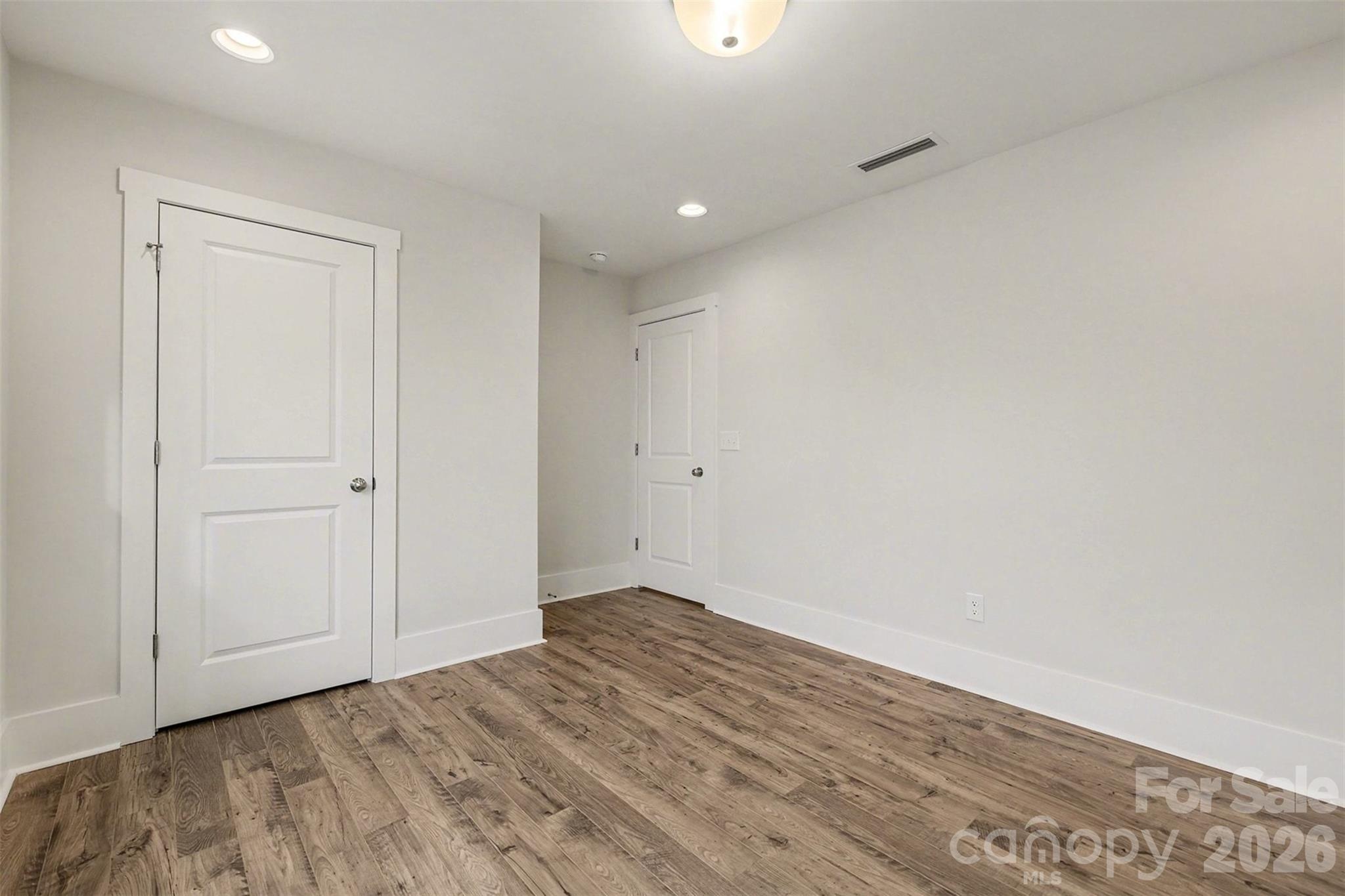 4768 Americana Avenue — Charlotte