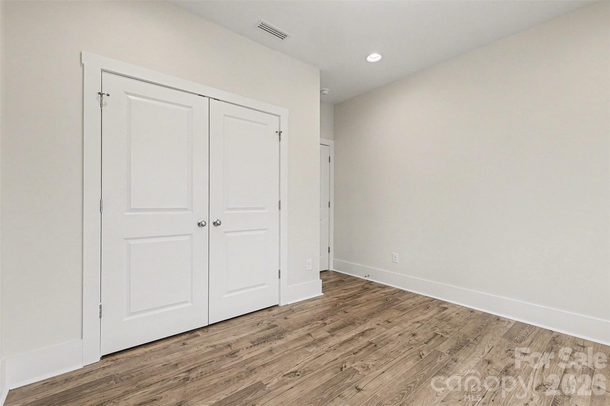 4768 Americana Avenue — Charlotte