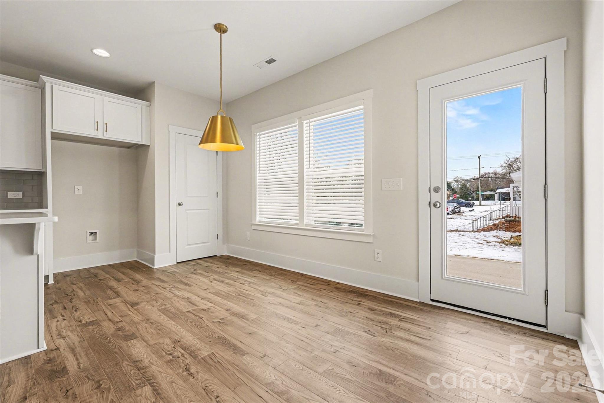 4768 Americana Avenue — Charlotte