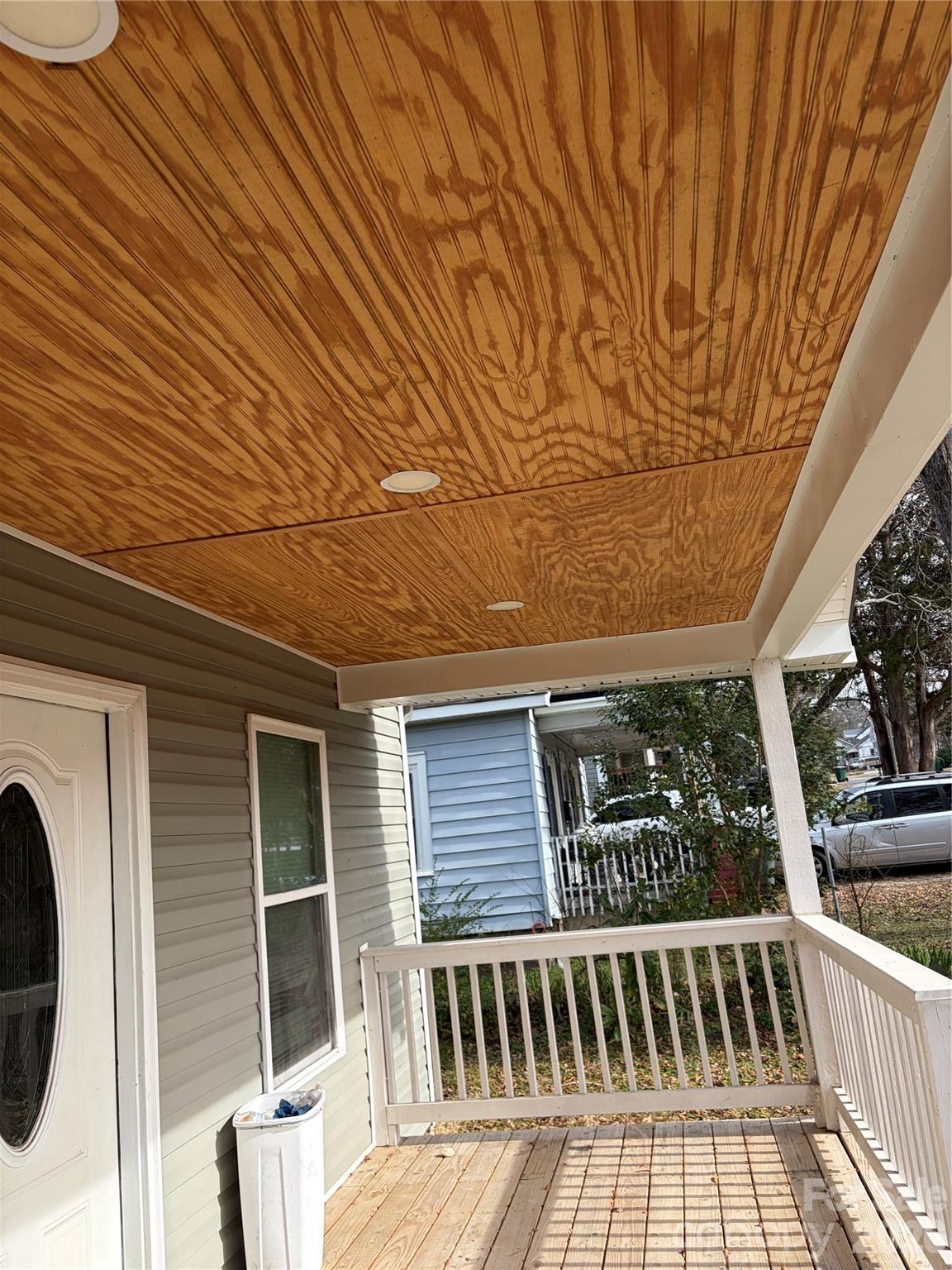 132 E Lacy Street — Chester