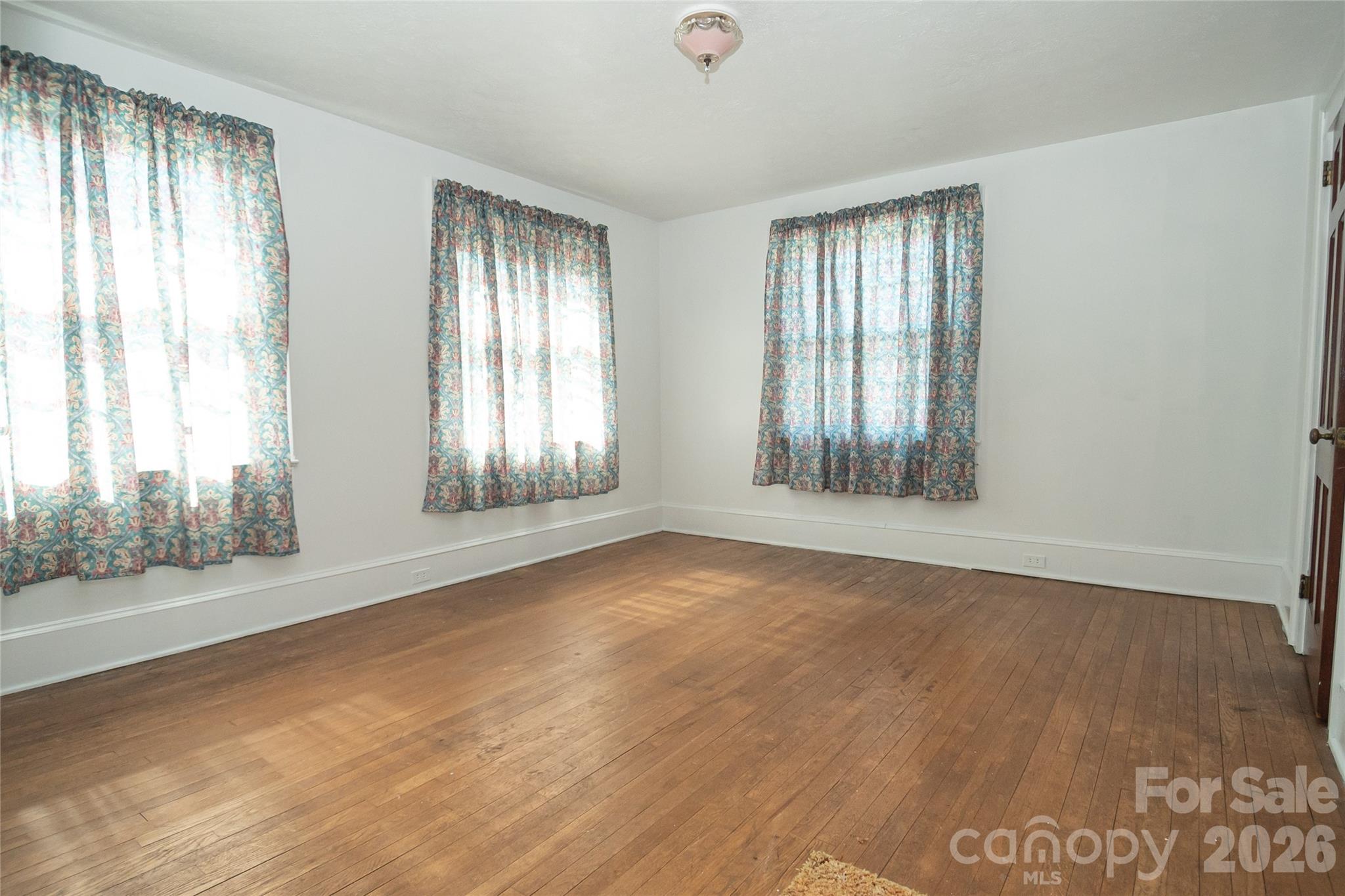 615 Carbon City Road — Morganton