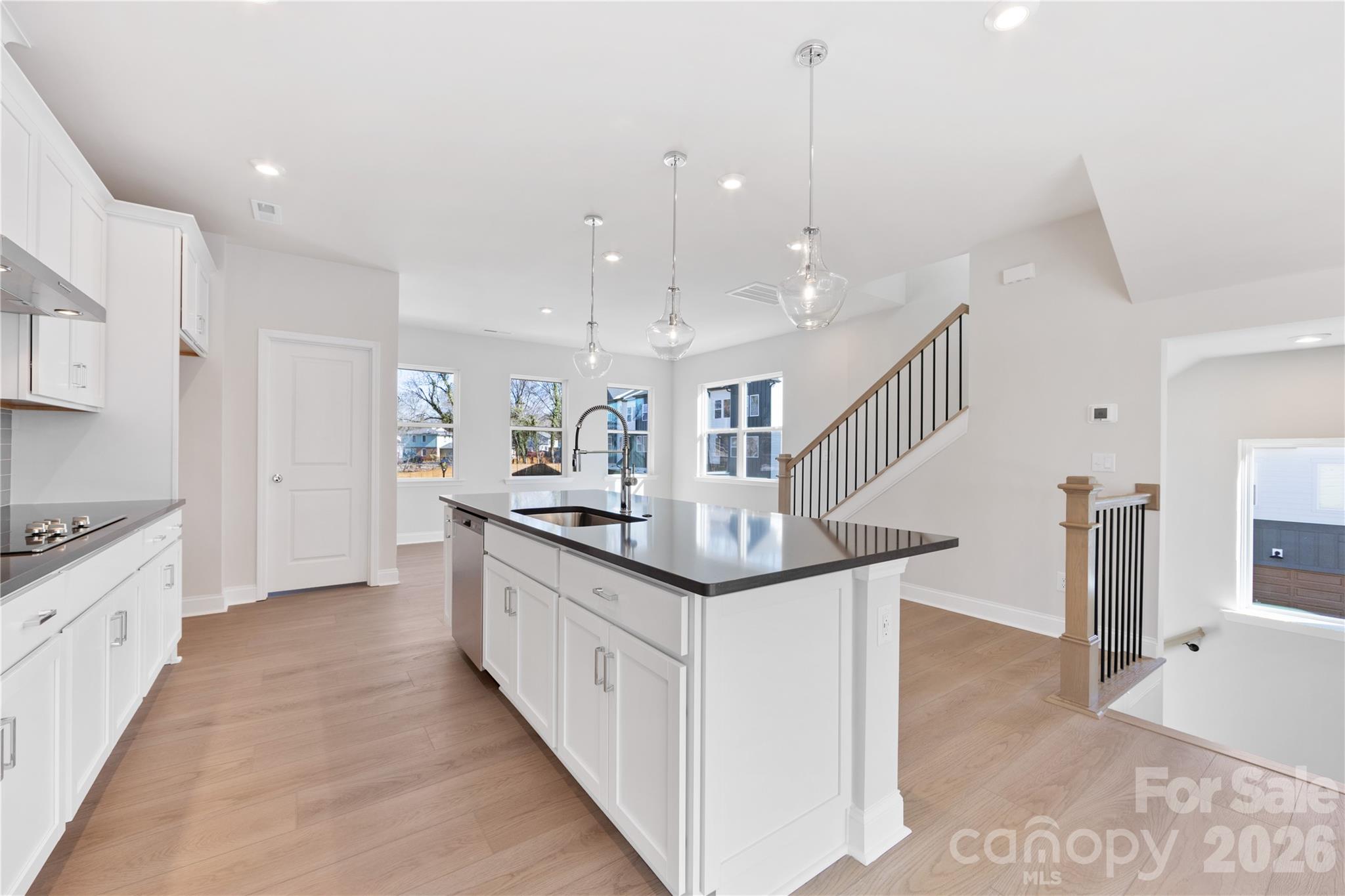 905 Archway Lane — Charlotte