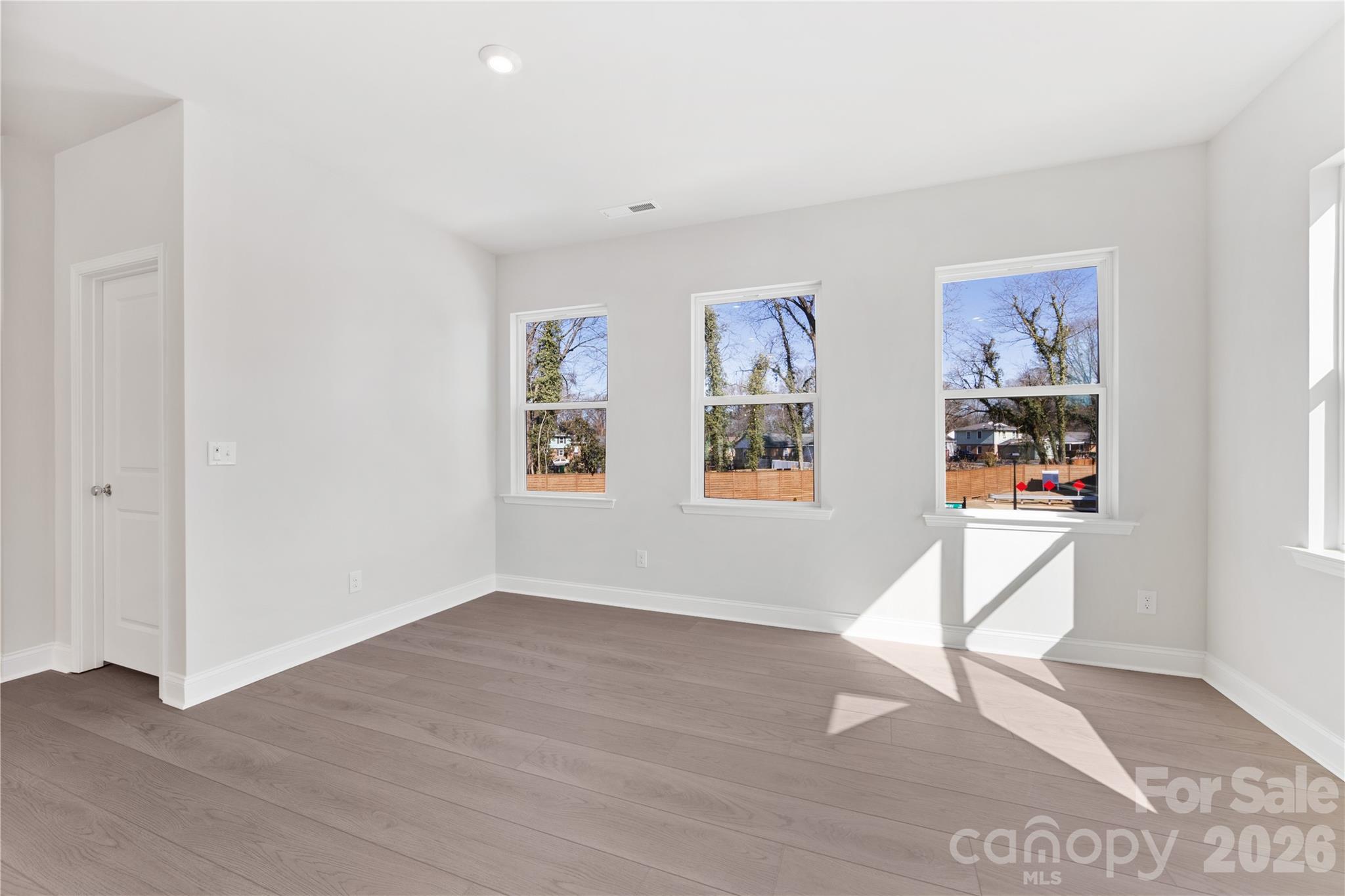 905 Archway Lane — Charlotte