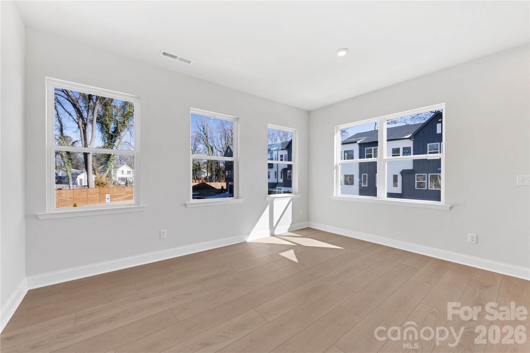 905 Archway Lane — Charlotte