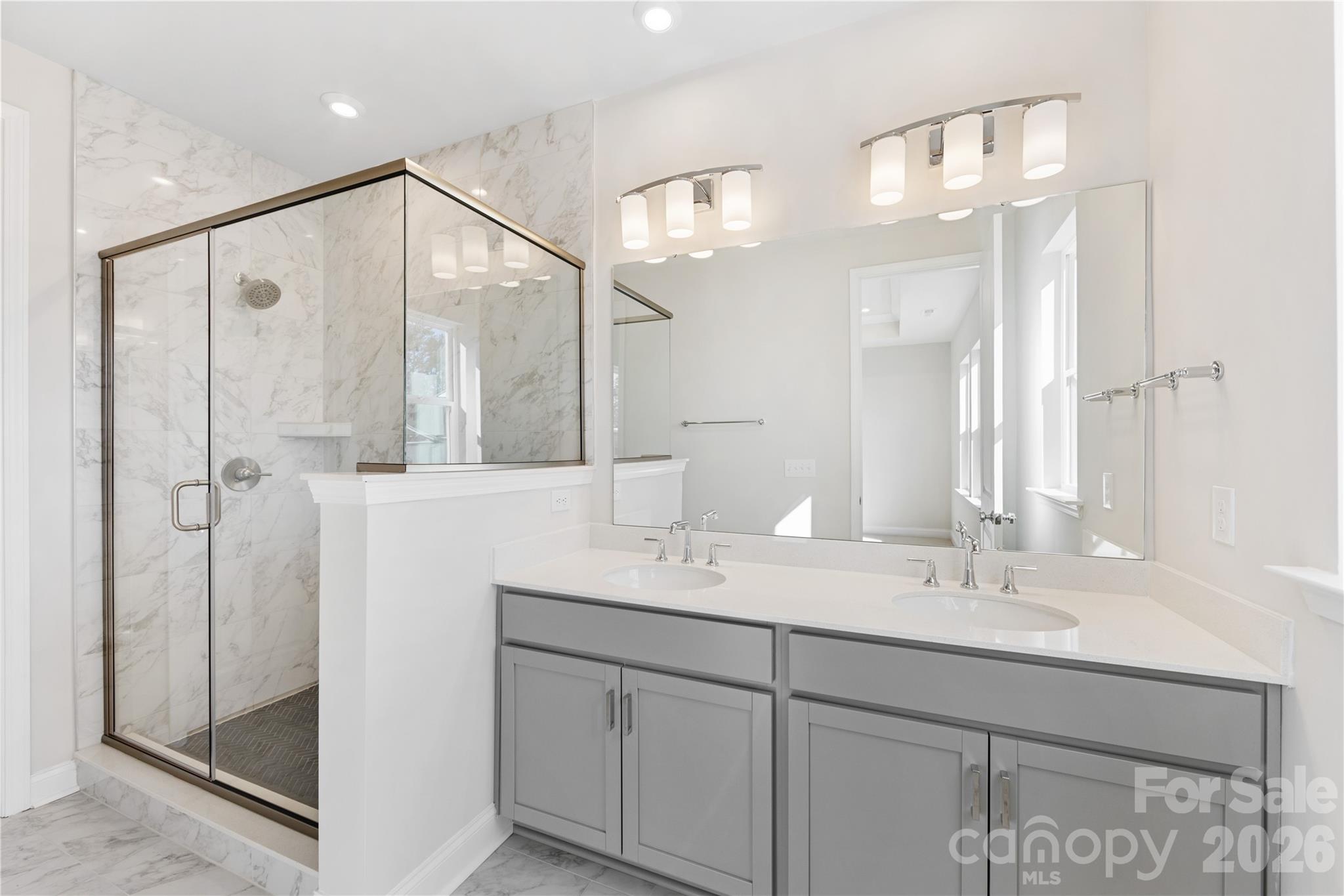 905 Archway Lane — Charlotte