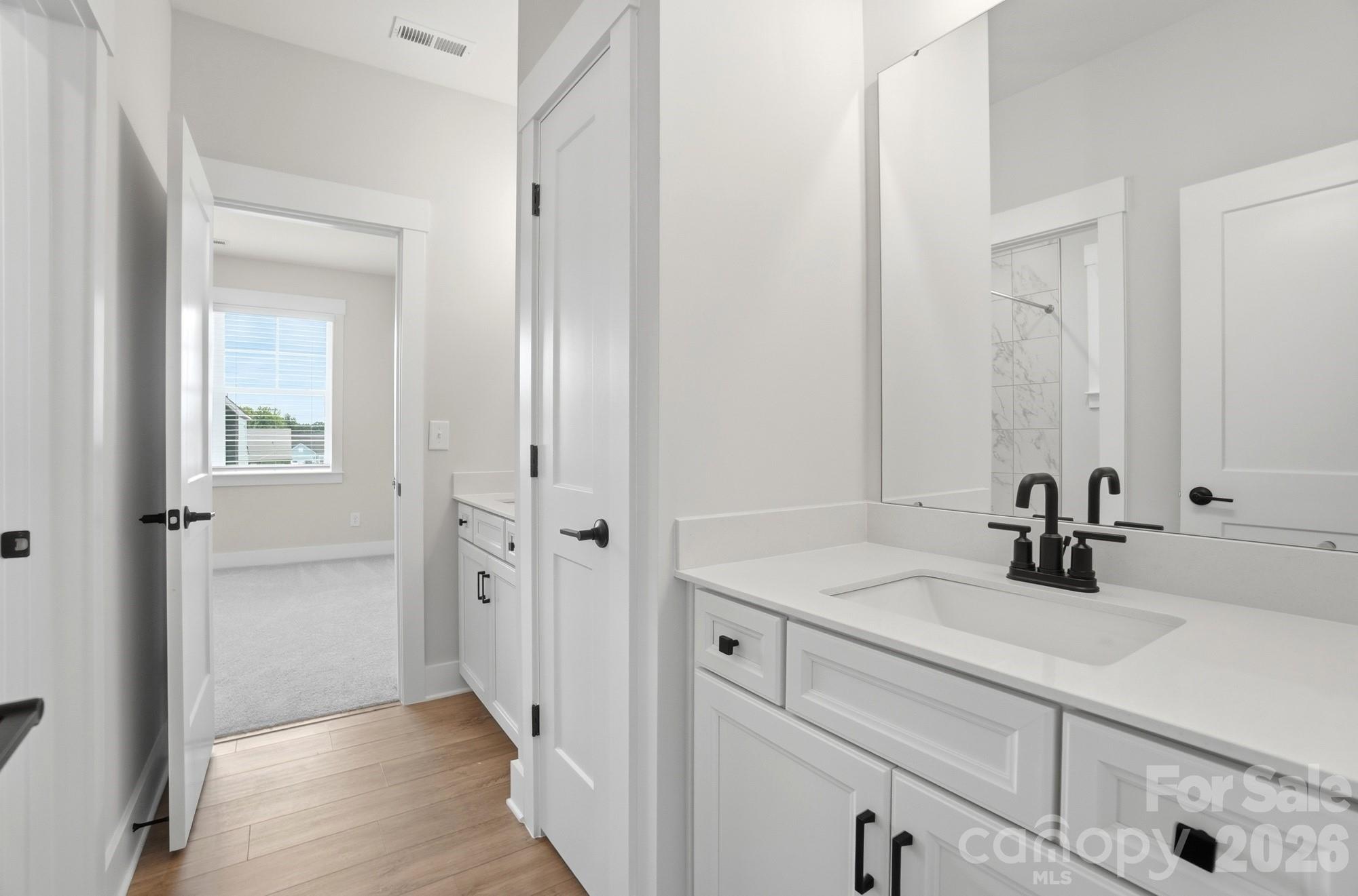 7048 Bil-Mar Drive — Harrisburg