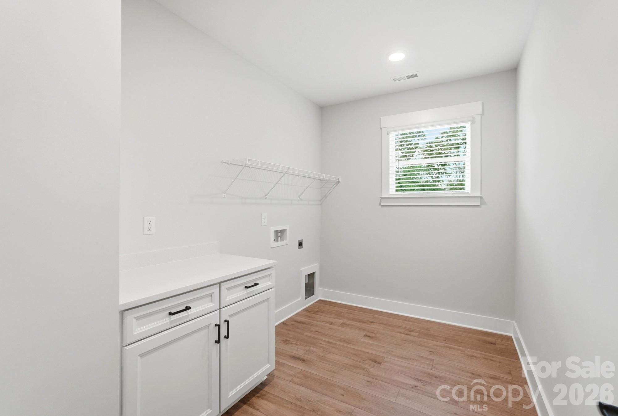 7048 Bil-Mar Drive — Harrisburg