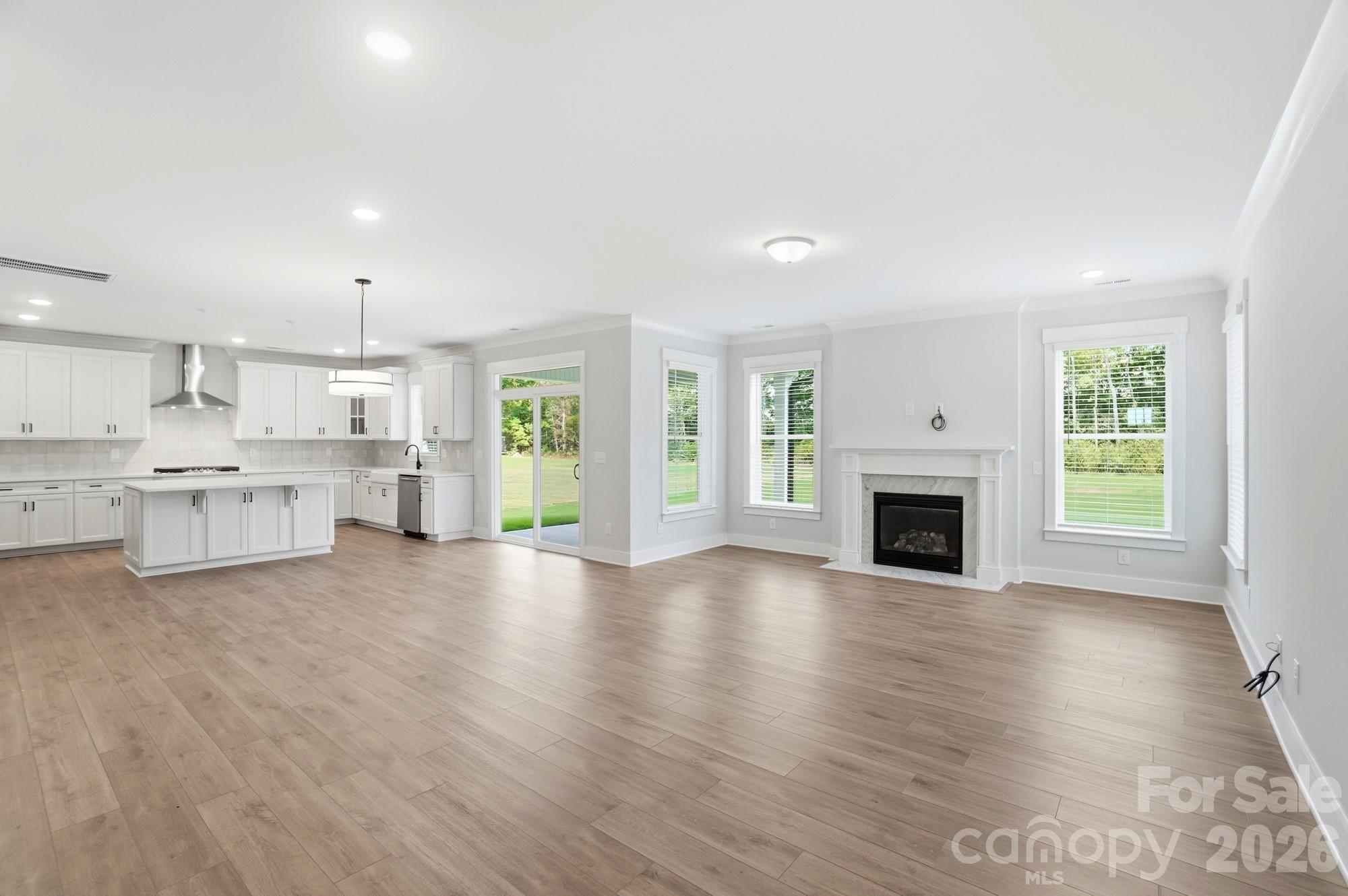 7048 Bil-Mar Drive — Harrisburg