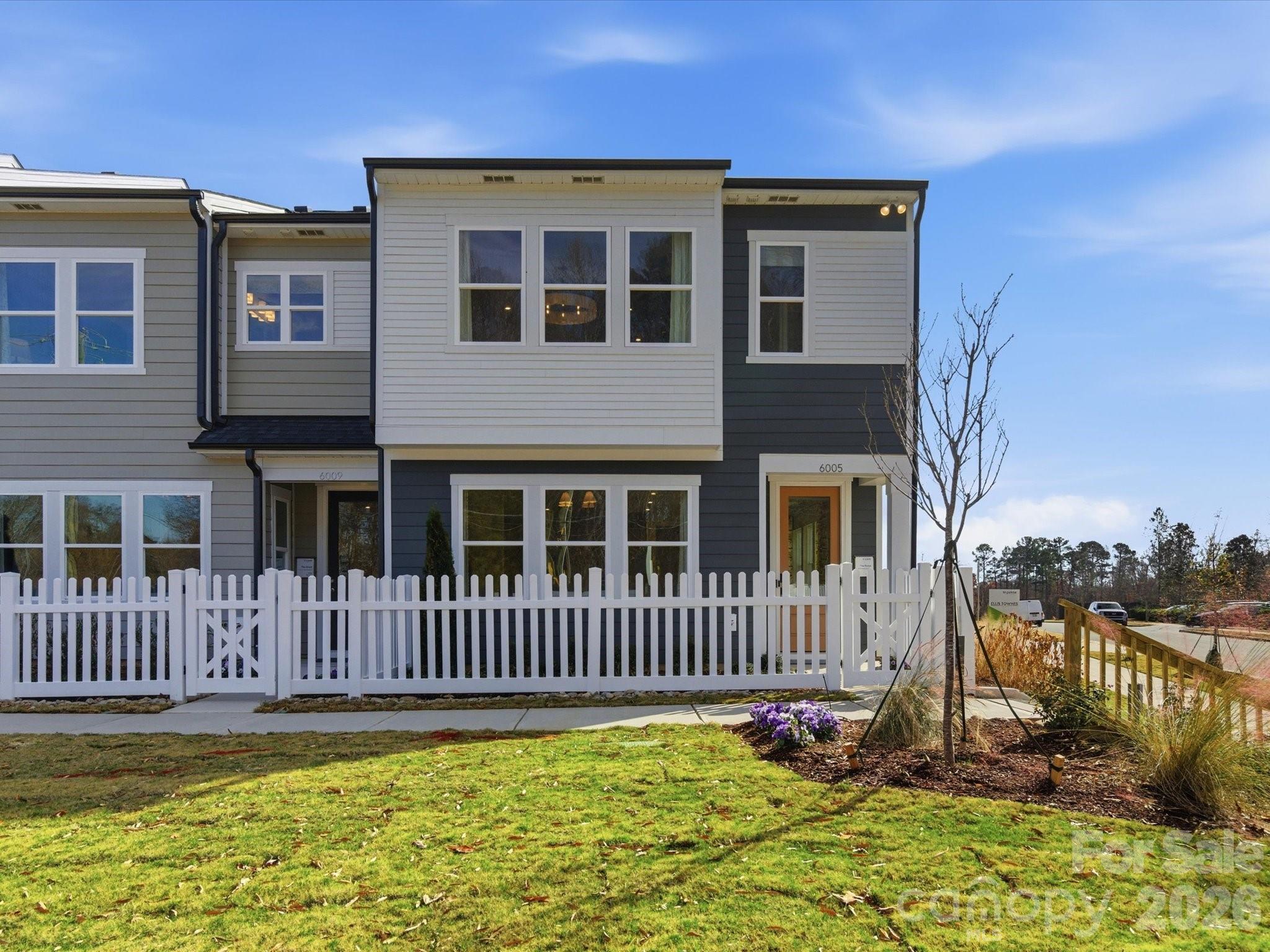 7117 Archimedes Lane — Charlotte
