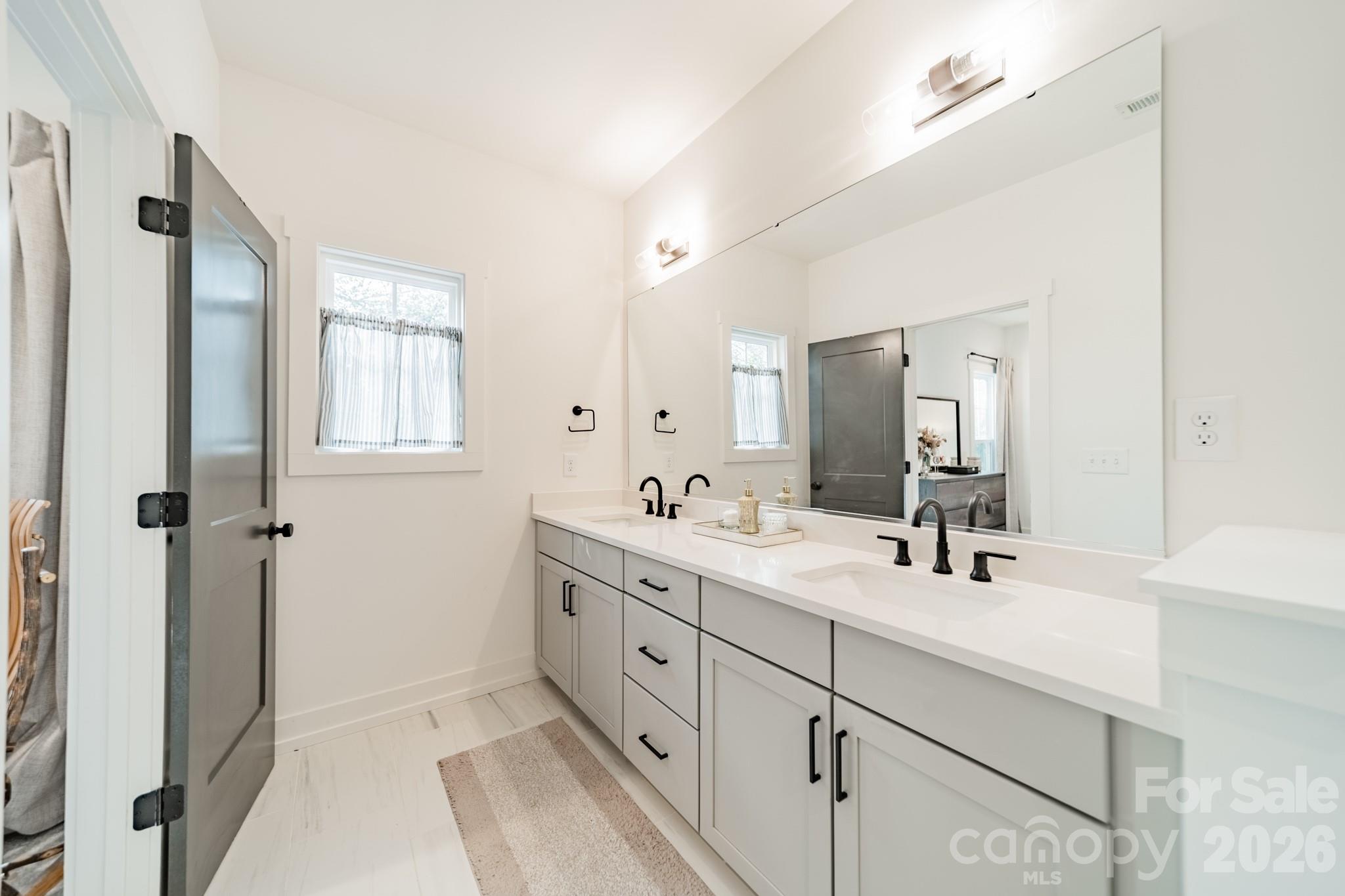 608 Ambassador Street — Charlotte